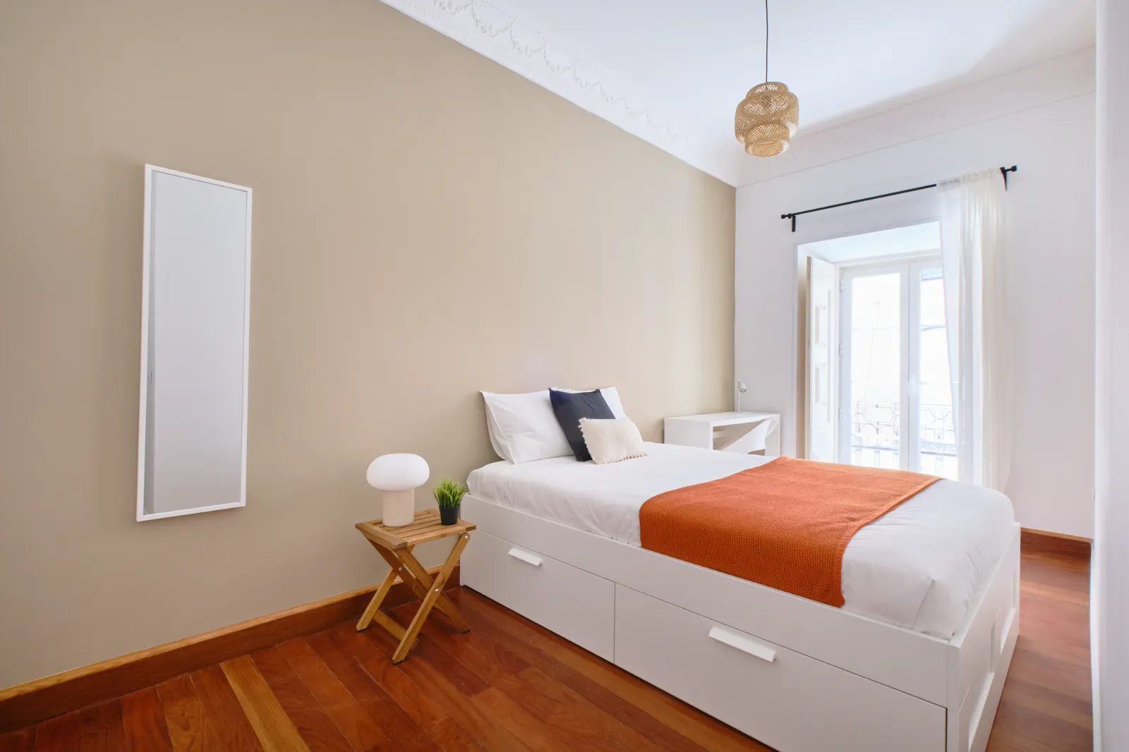 Room 1- Double Room em Rato, Lisbon – foto 5 de 18