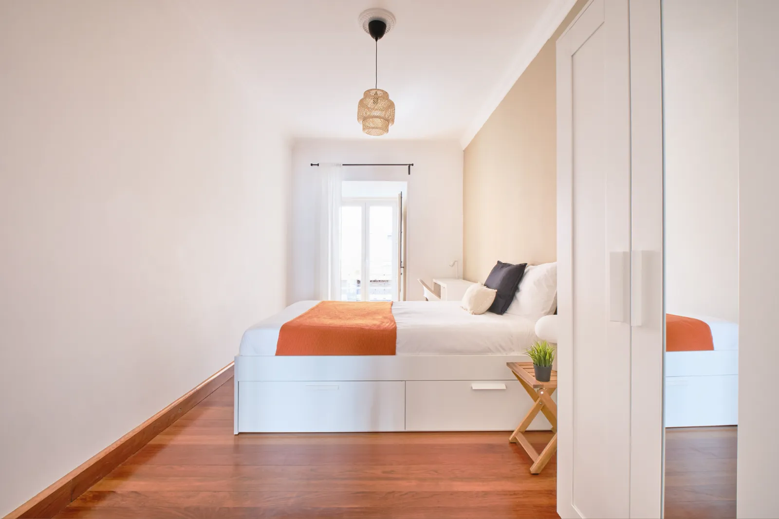 Room 5 - Double Room em Rato, Lisbon – foto 4 de 17