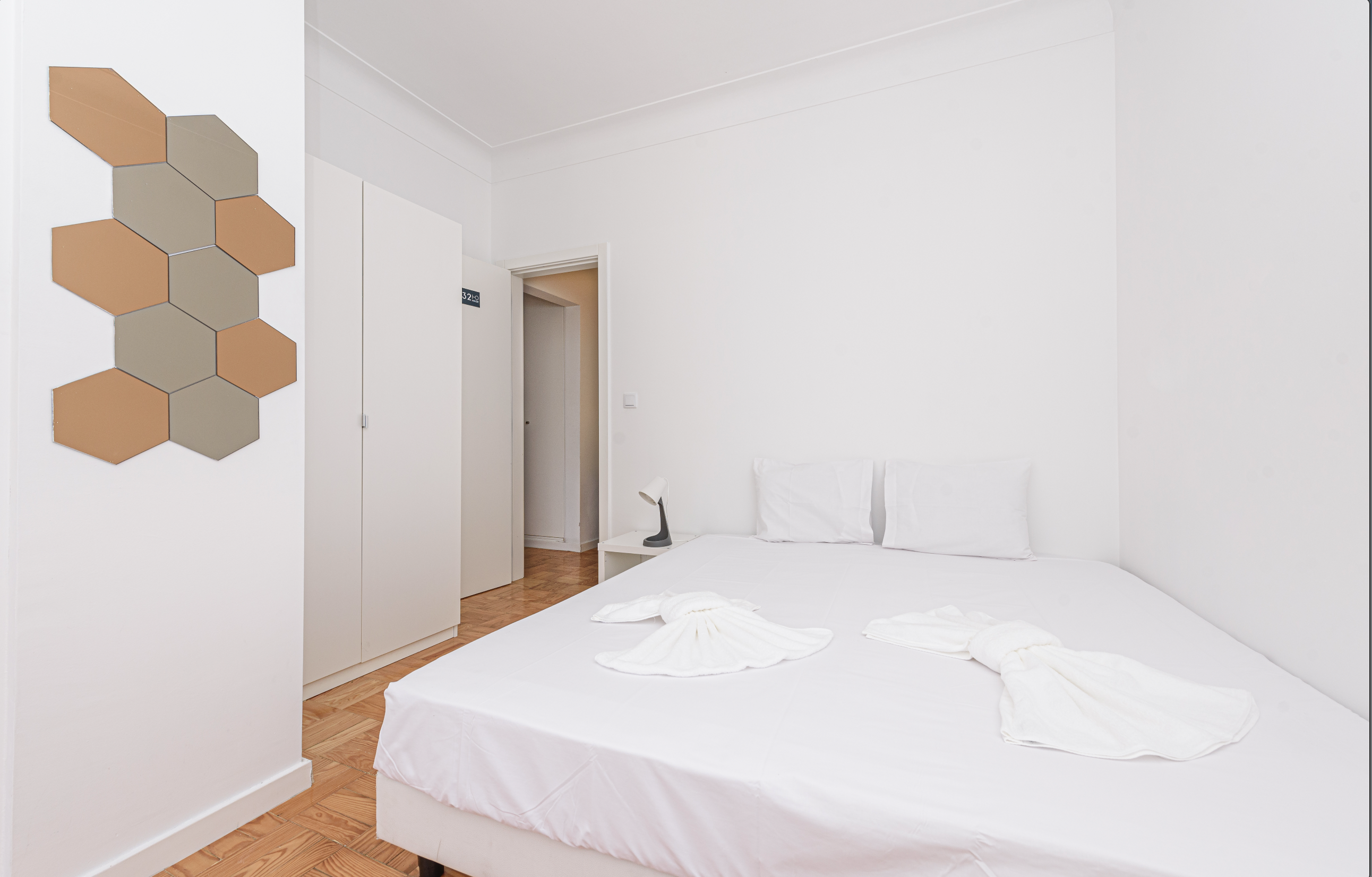 Room 2432 em lisboa – foto 1 de 11