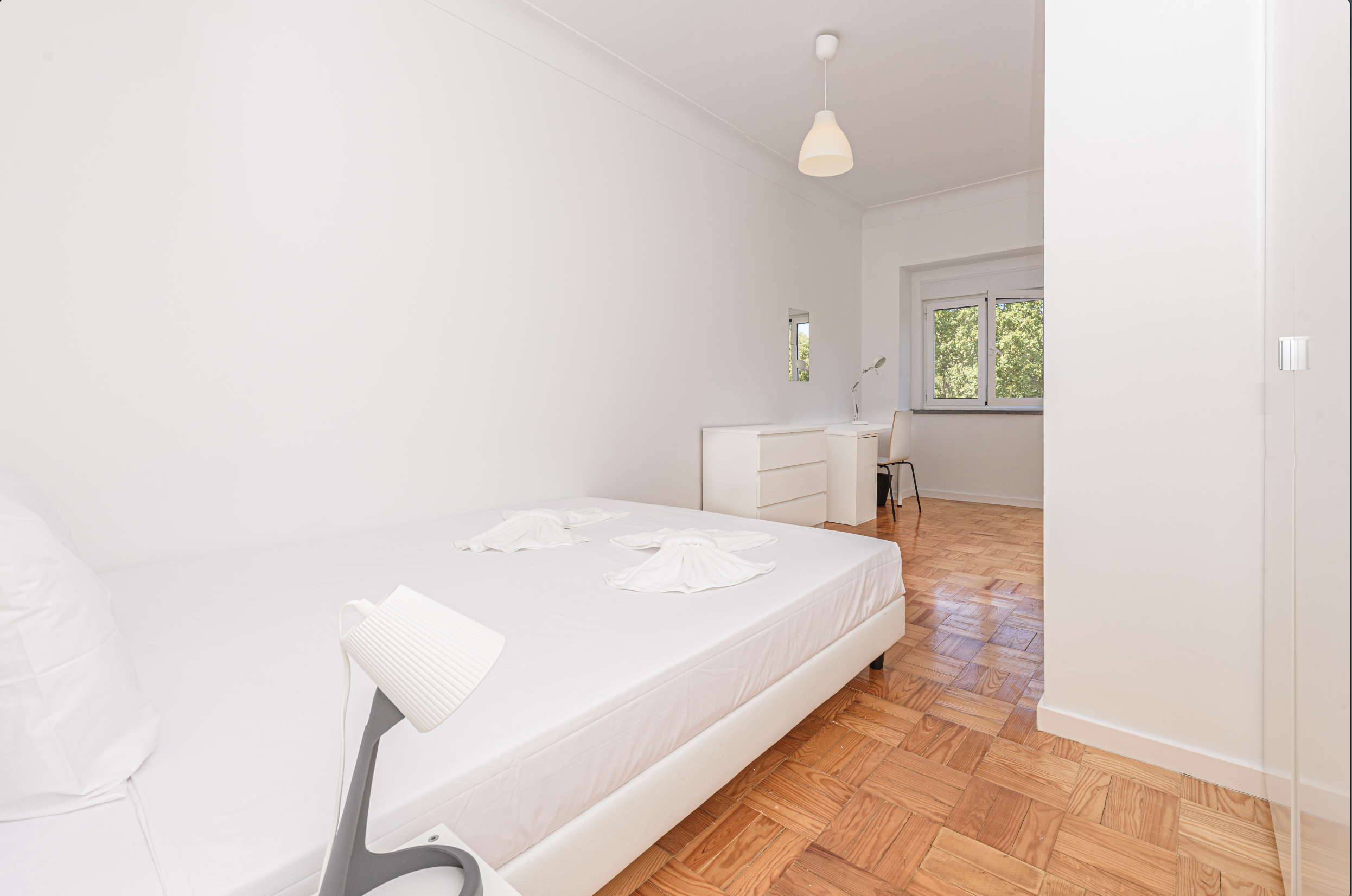 Room 2432 em Jardim Zoologico, lisboa – foto 5 de 20