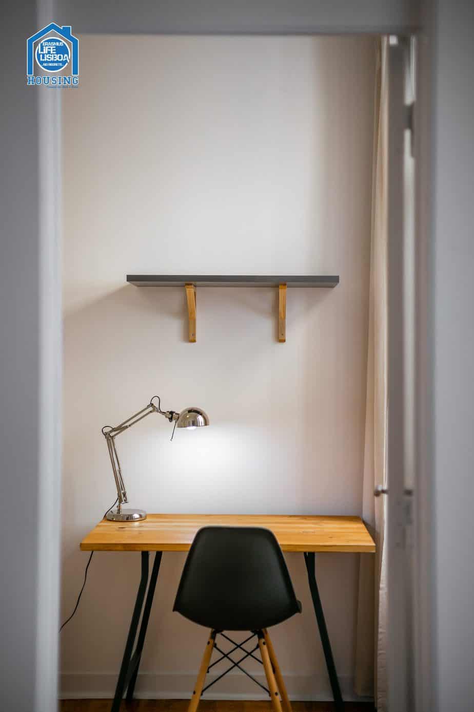 Stylish Room 5 with Natural Light em Santos-o-Velho, lisboa – foto 4 de 17