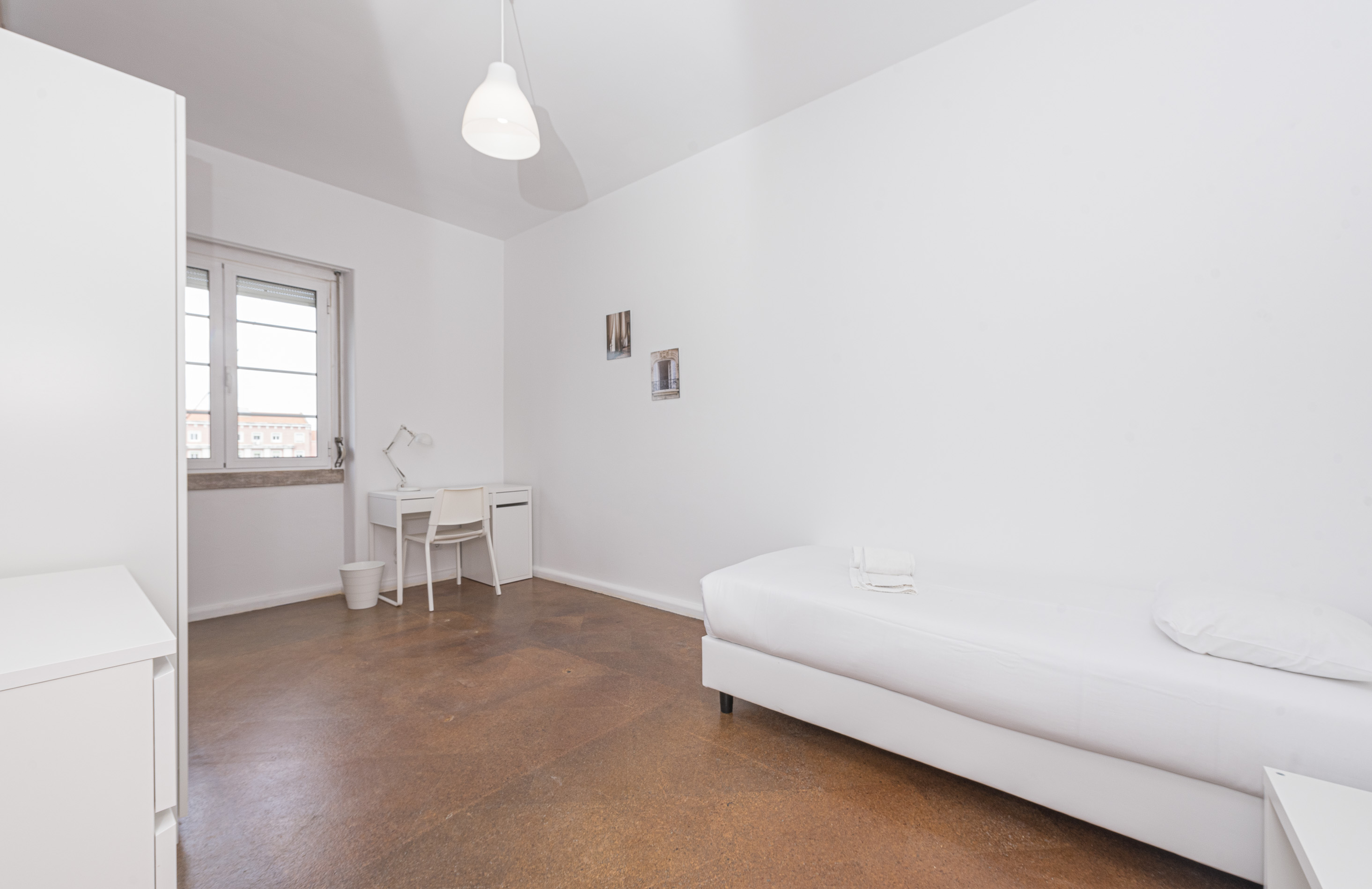Bright Room 10501 em lisboa – foto 1 de 3