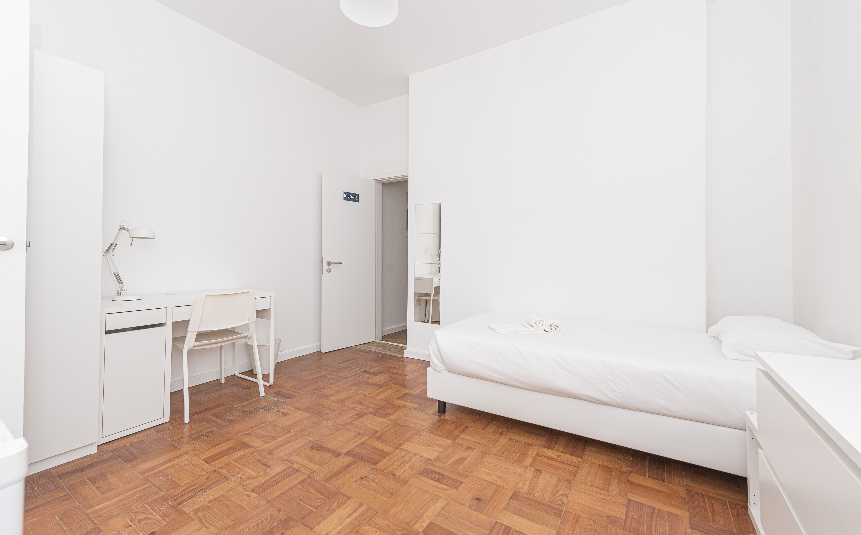 Room 6 (Studio) in House IST 105 em Alameda, lisboa – foto 5 de 24