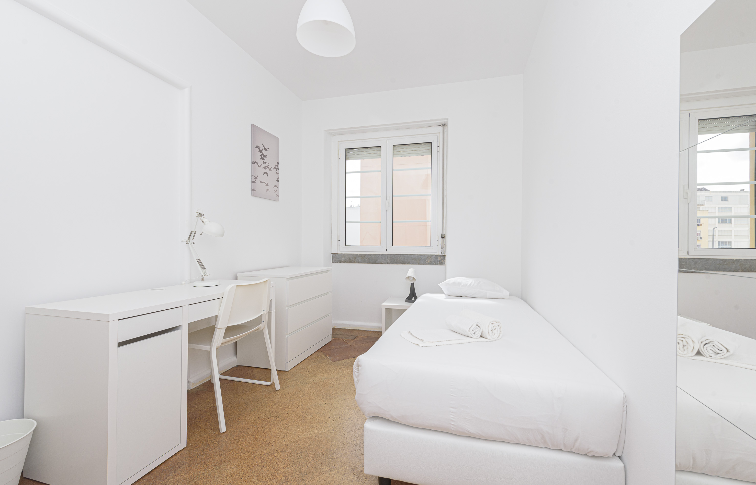 Room 9 in House IST 105 em lisboa – foto 1 de 3