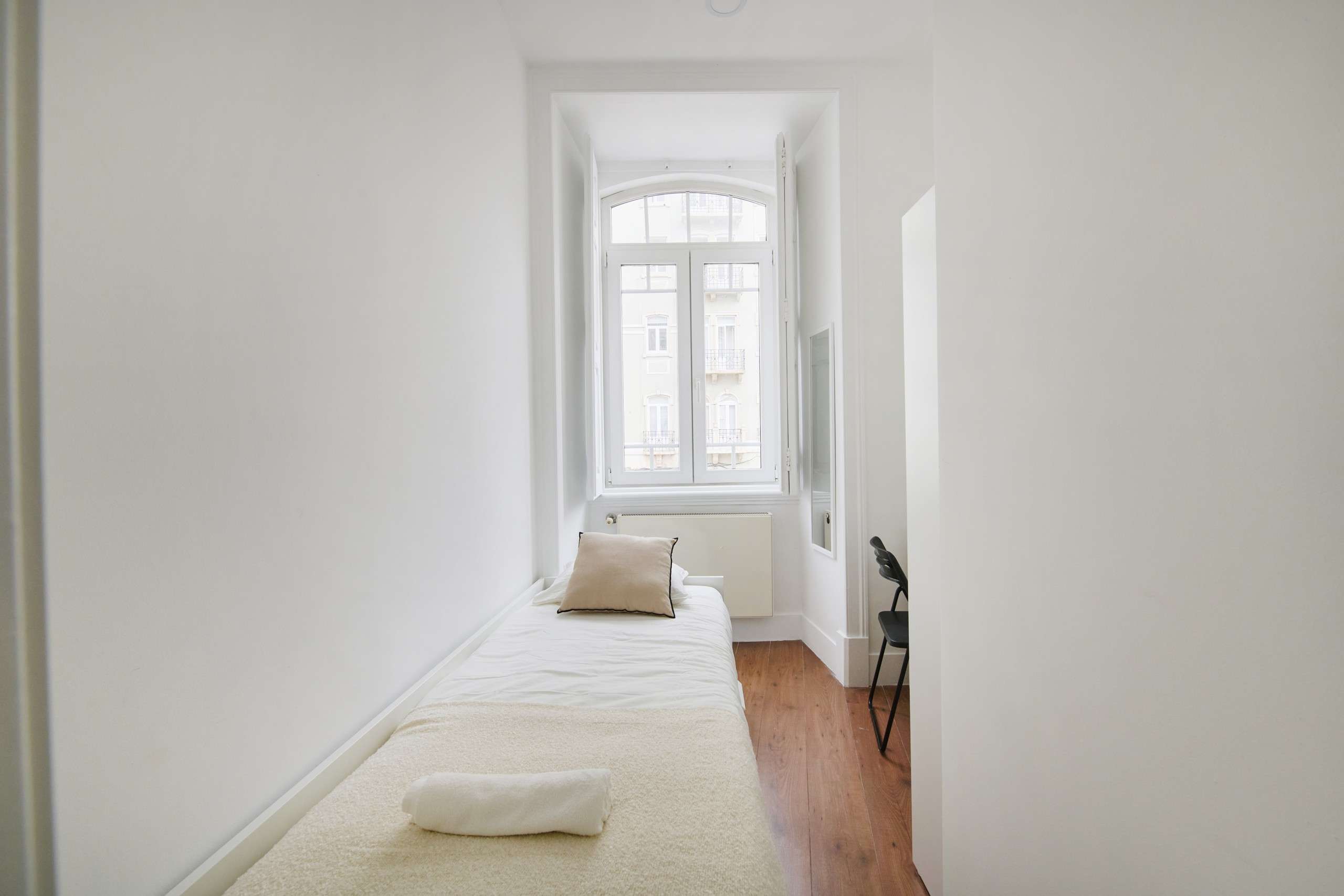 Cozy Room 2 with Natural Light em Arroios e Penha de França, lisboa – foto 2 de 13