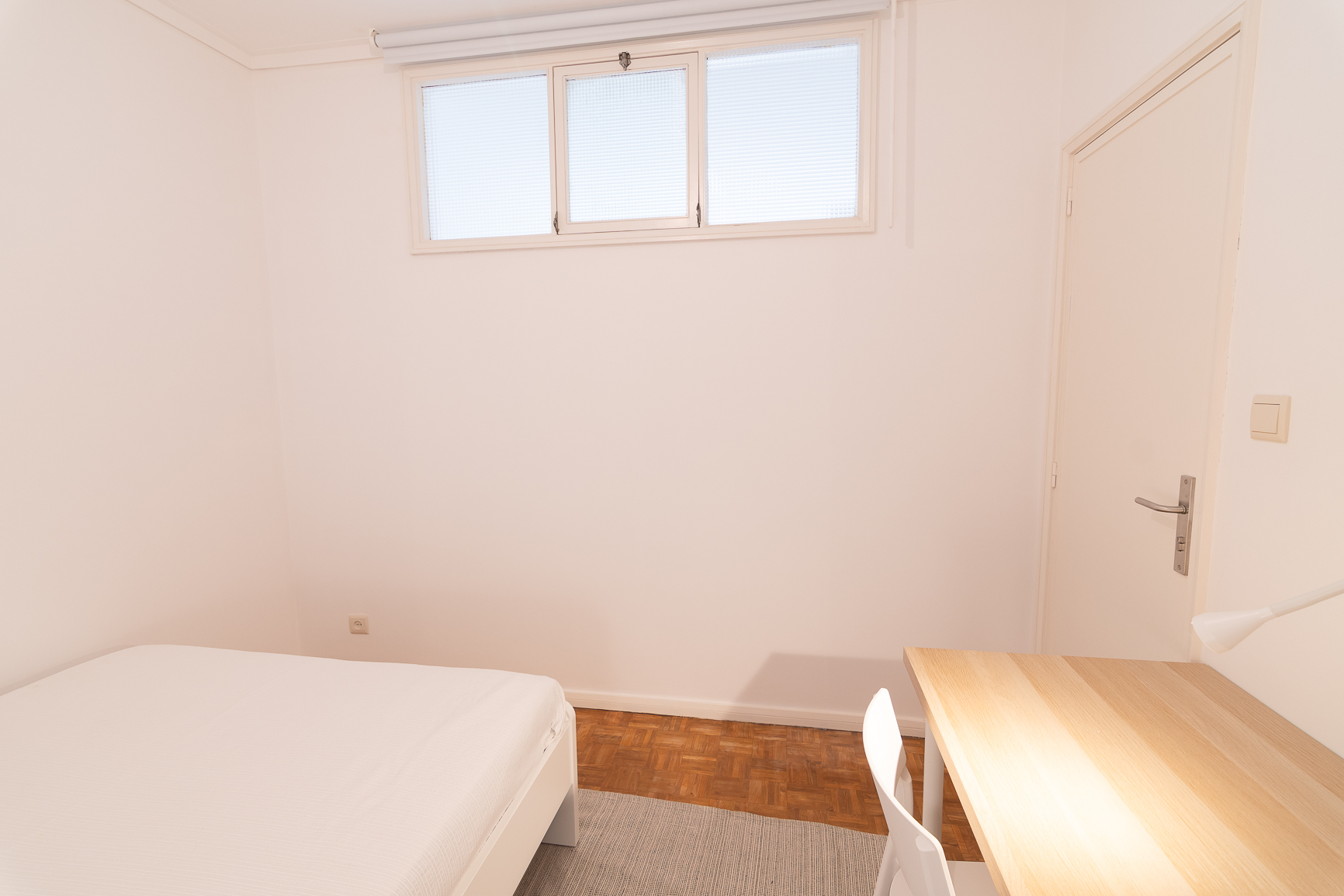 Bedroom 3 in Jardim do Morro Flat in Santa Marinha, porto – photo 2 of 11
