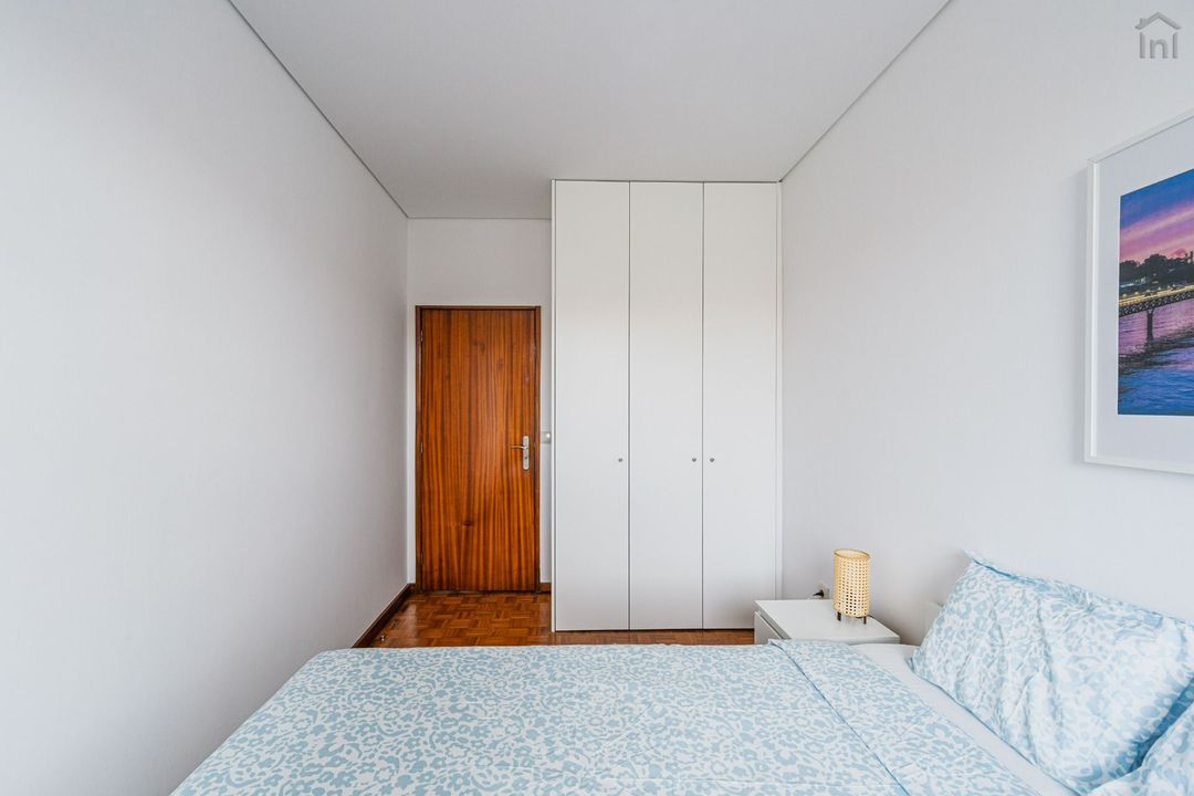 Room 3 in Bonfim, porto – photo 1 of 1