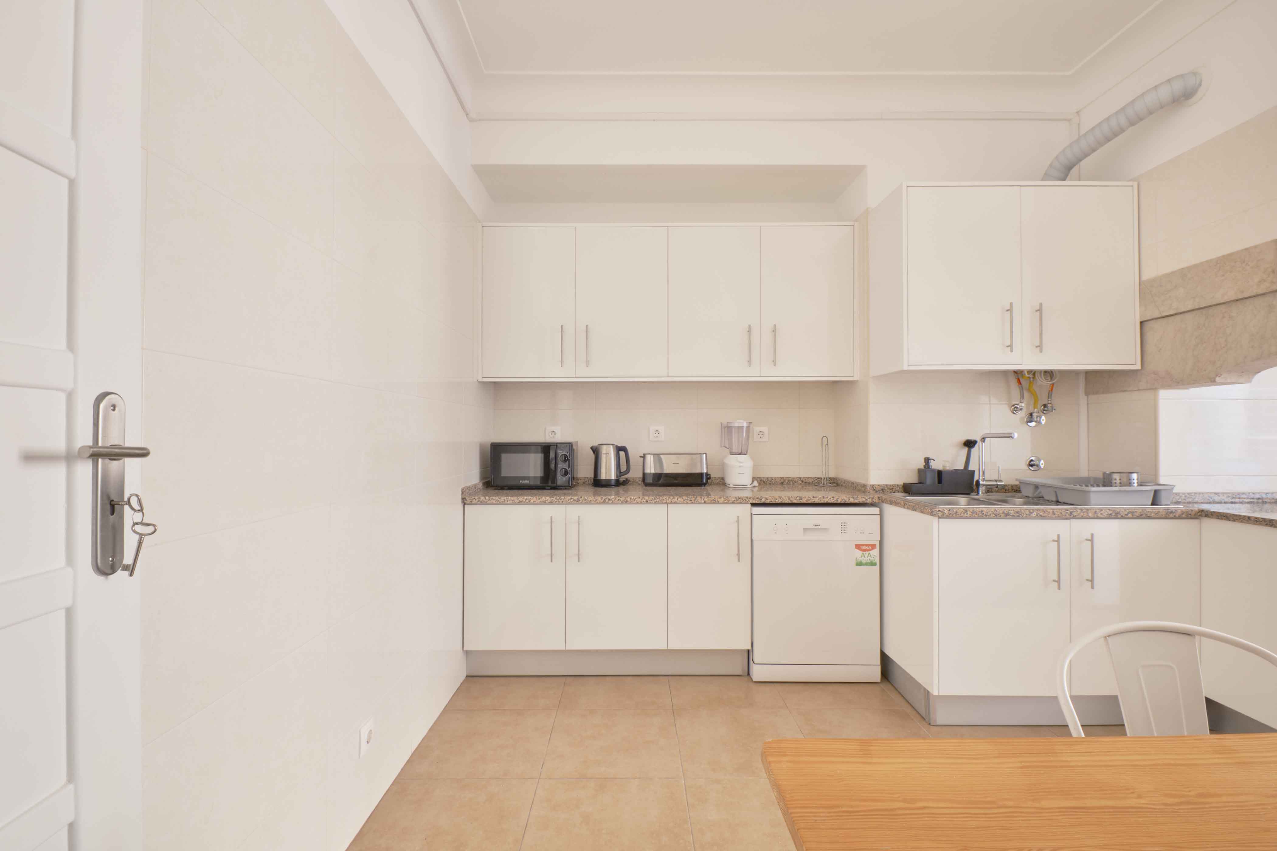 Quarto 8 em Saldanha, lisboa – foto 5 de 18