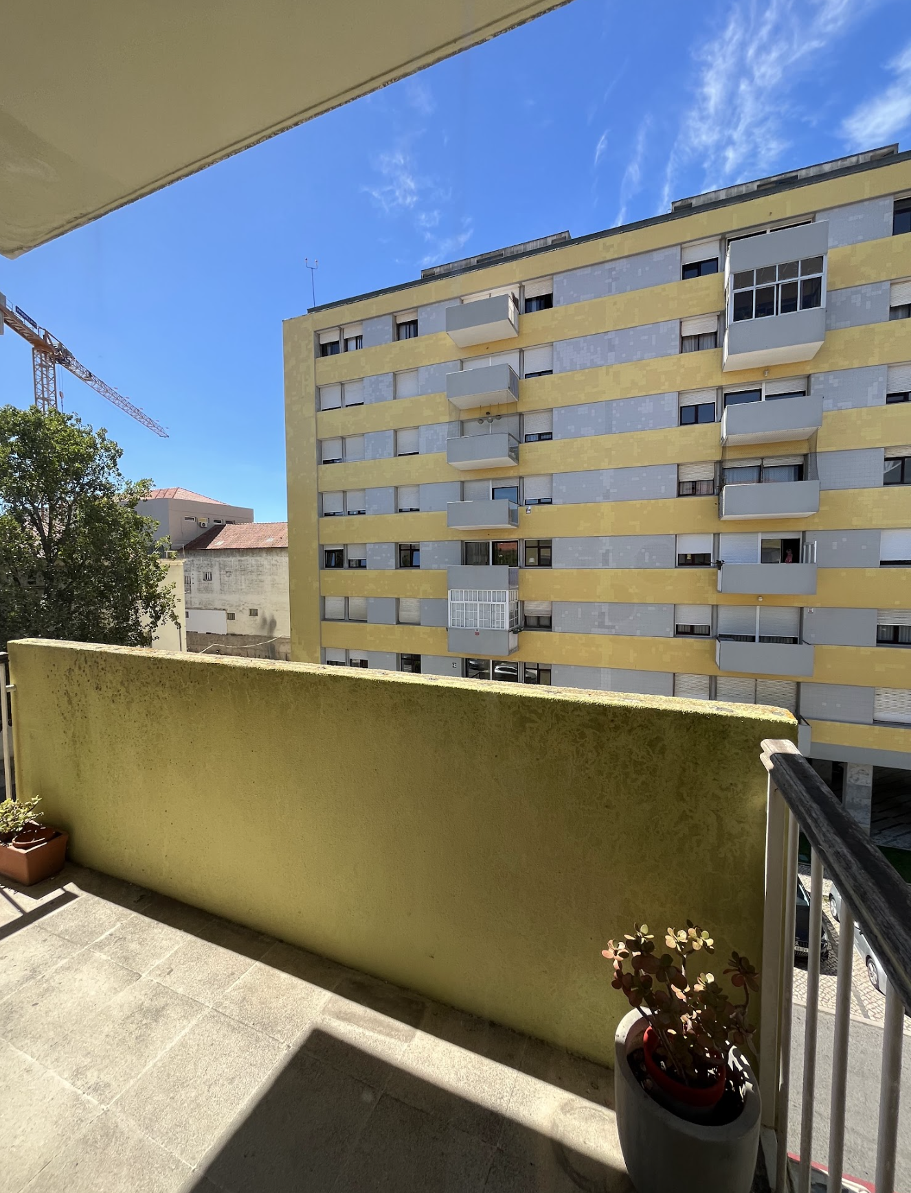 Fantastic Shiny Room 1 W/ Balcony em Alvalade, lisboa – foto 5 de 16