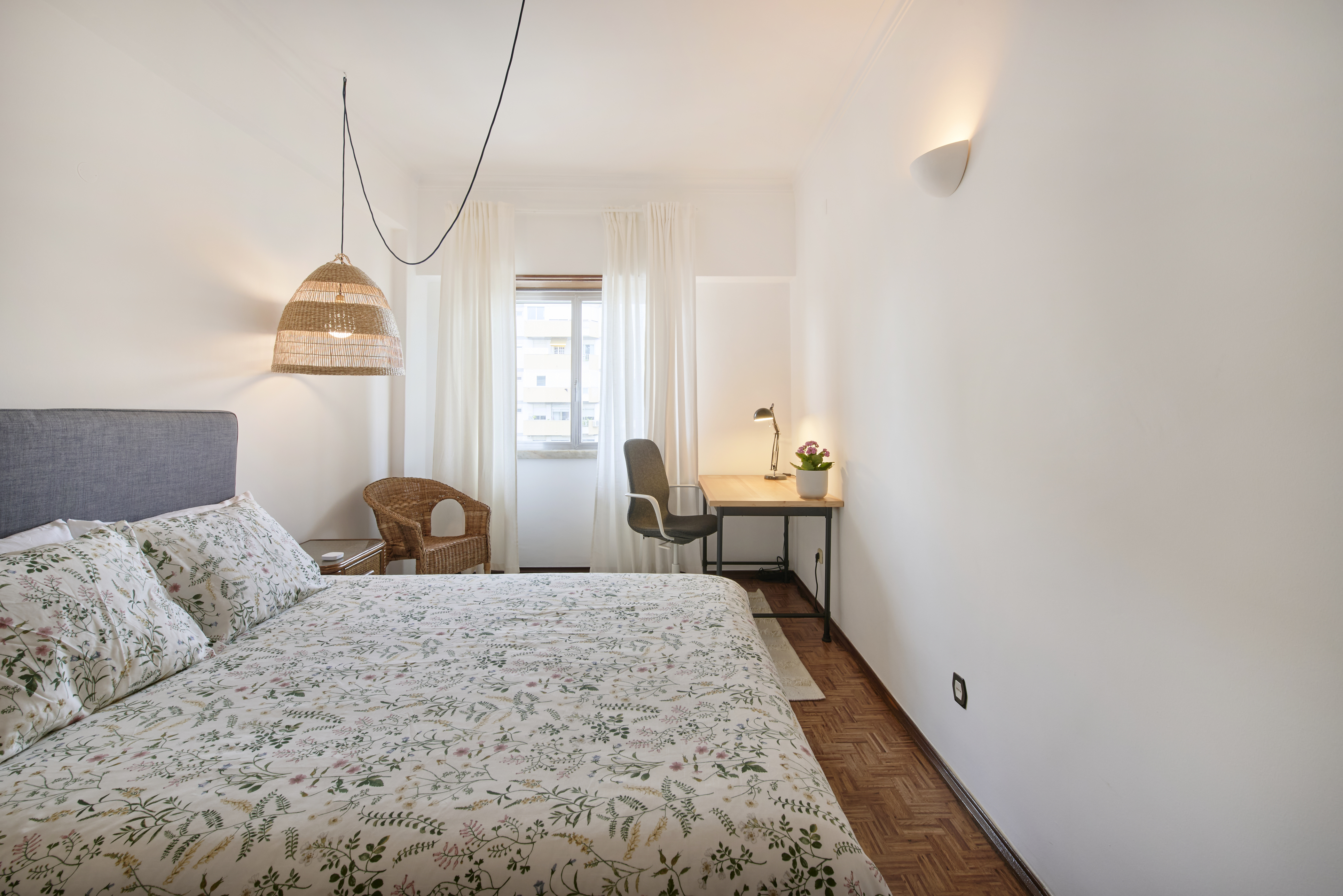 Very Cosy Double Bedroom in Benfica in São Domingos de Benfica, lisboa – photo 4 of 15