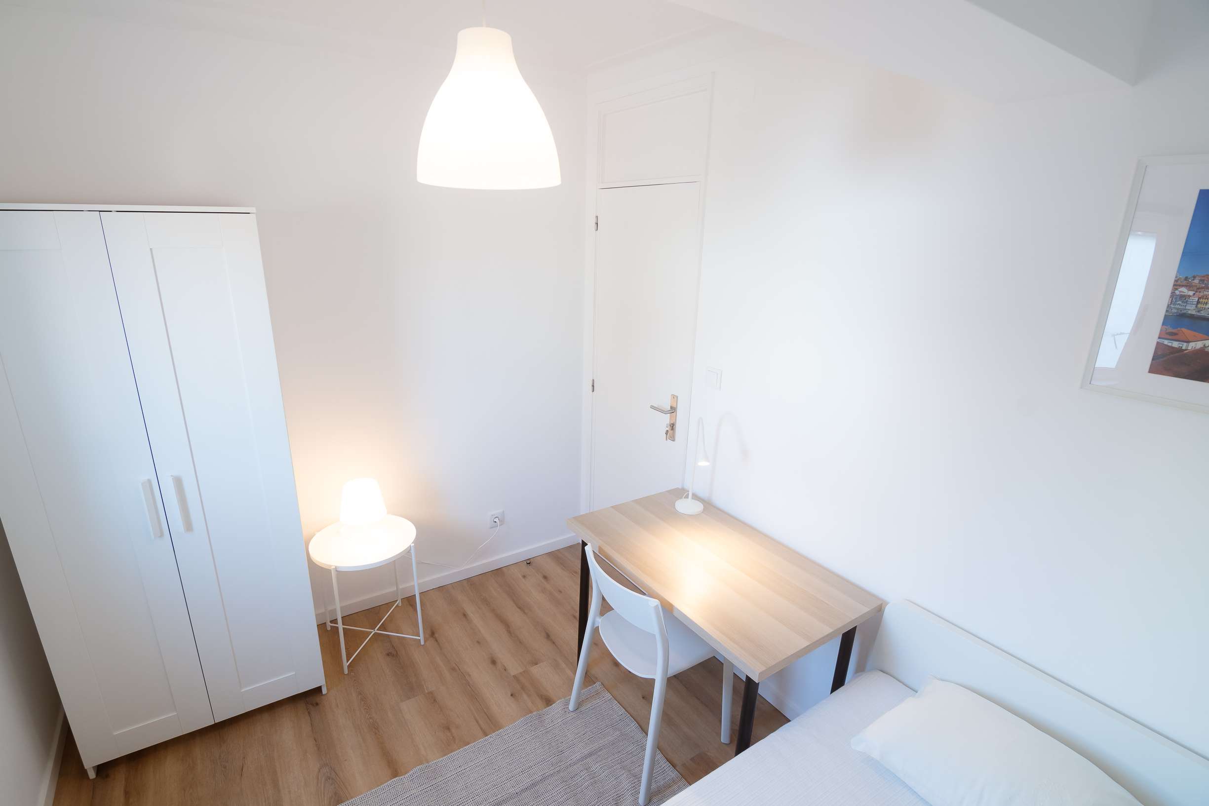 Modern room 3 in Porto in São Pedro da Afurada, porto – photo 4 of 15