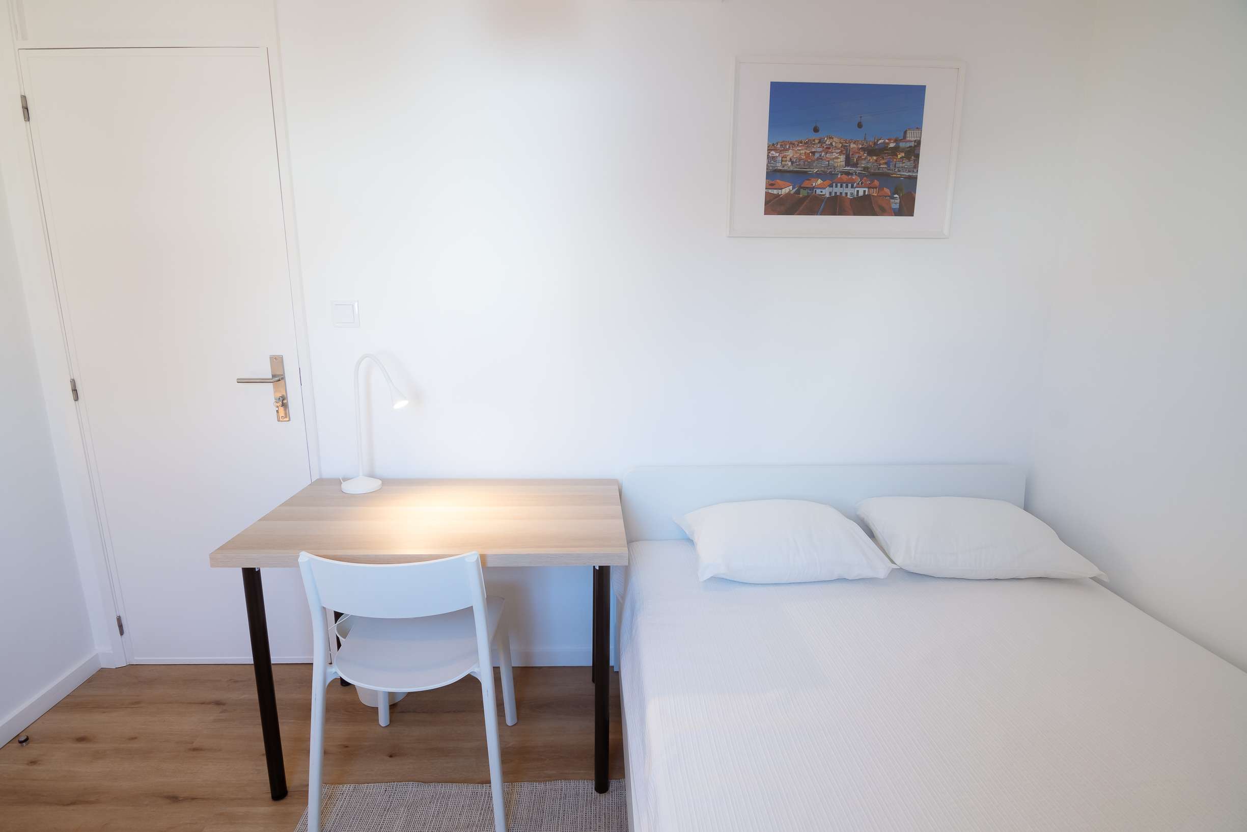 Modern room 3 in Porto em porto – foto 1 de 4