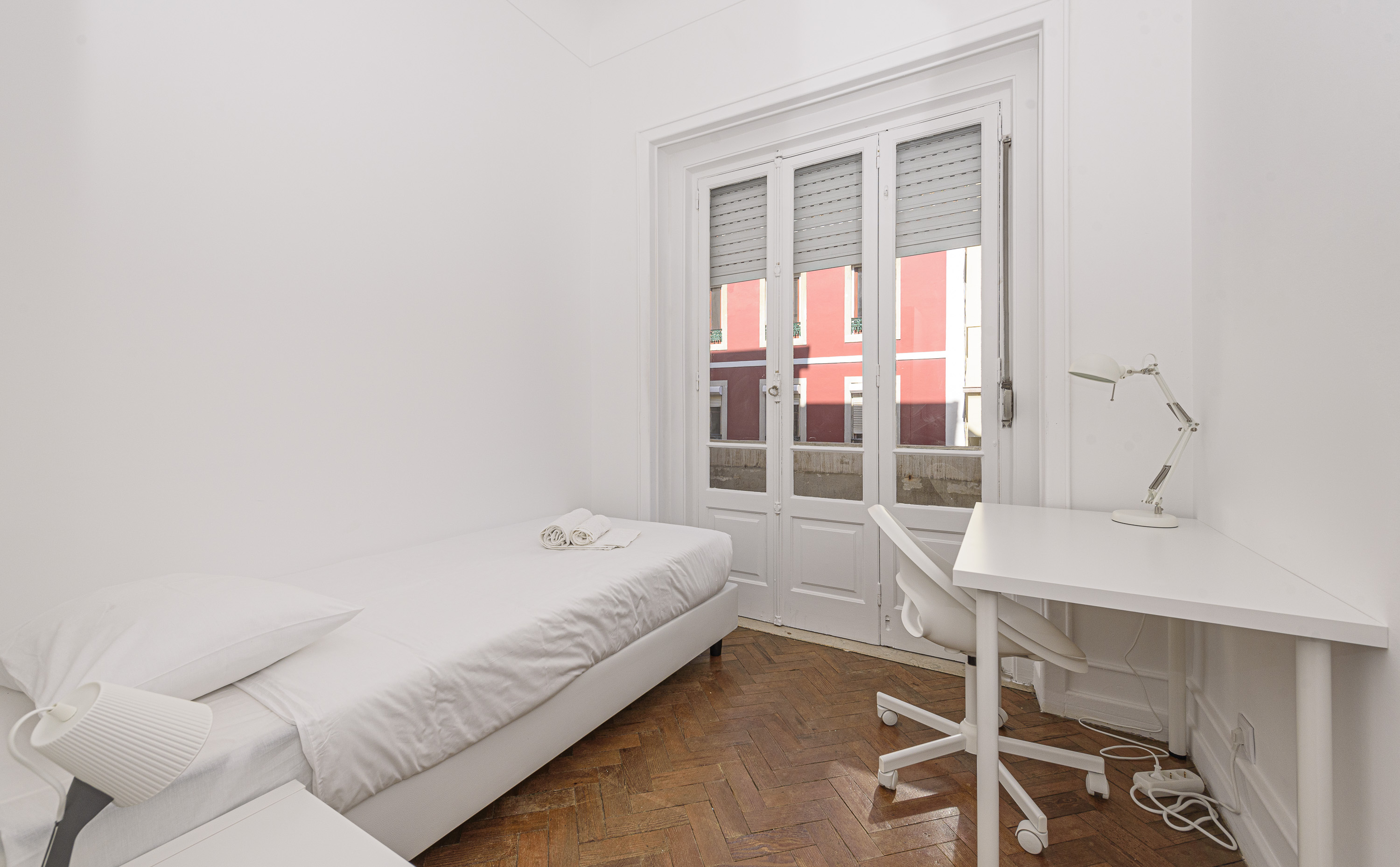 2901 in Santos-o-Velho, lisboa – photo 3 of 20
