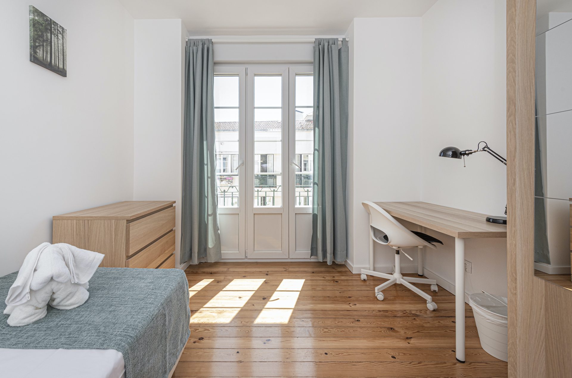 14005 em Alcântara, lisboa – foto 2 de 16