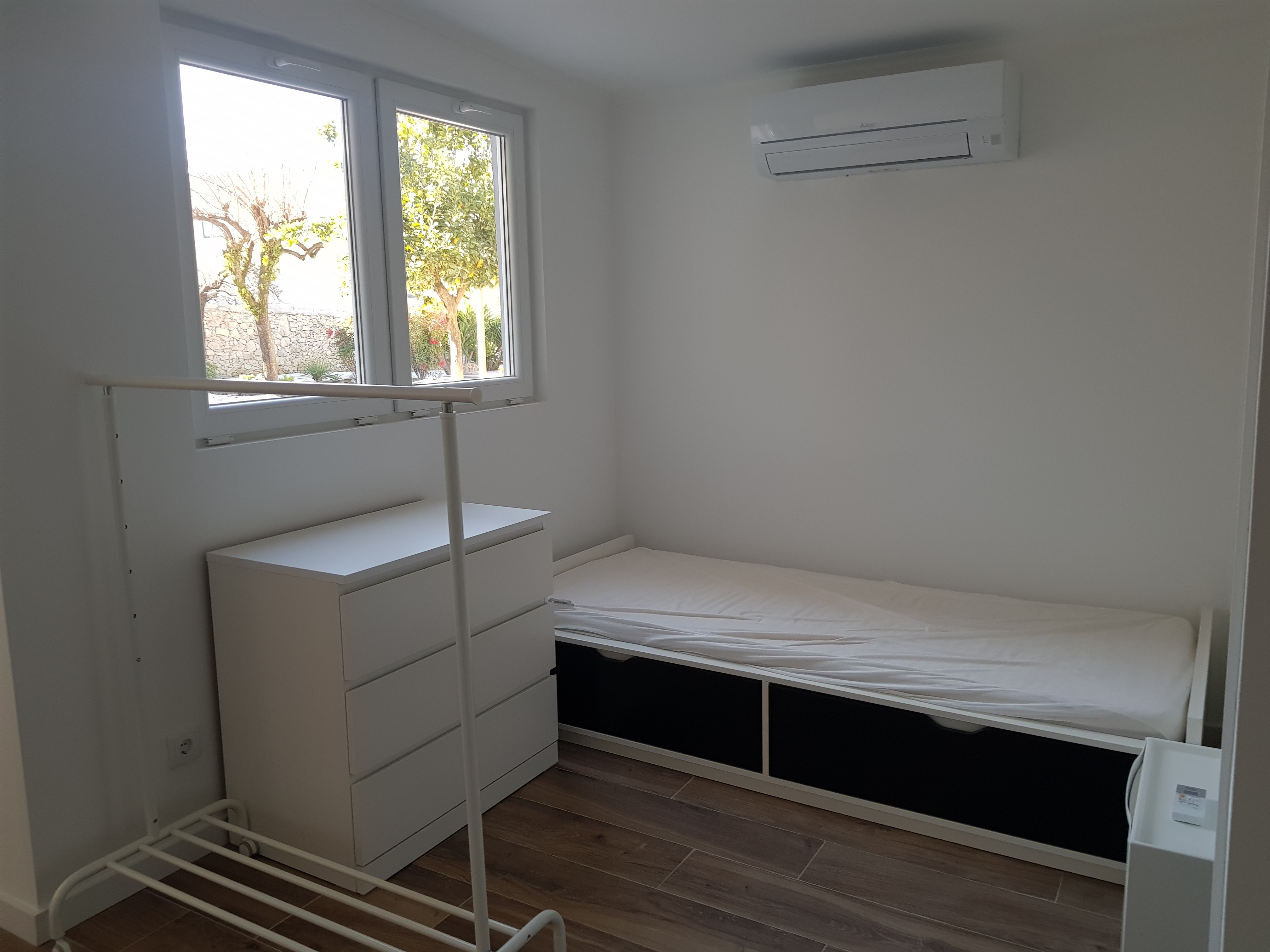 O402 - Spacious Superior Studio with Terrace em Rio Tinto, porto – foto 4 de 28