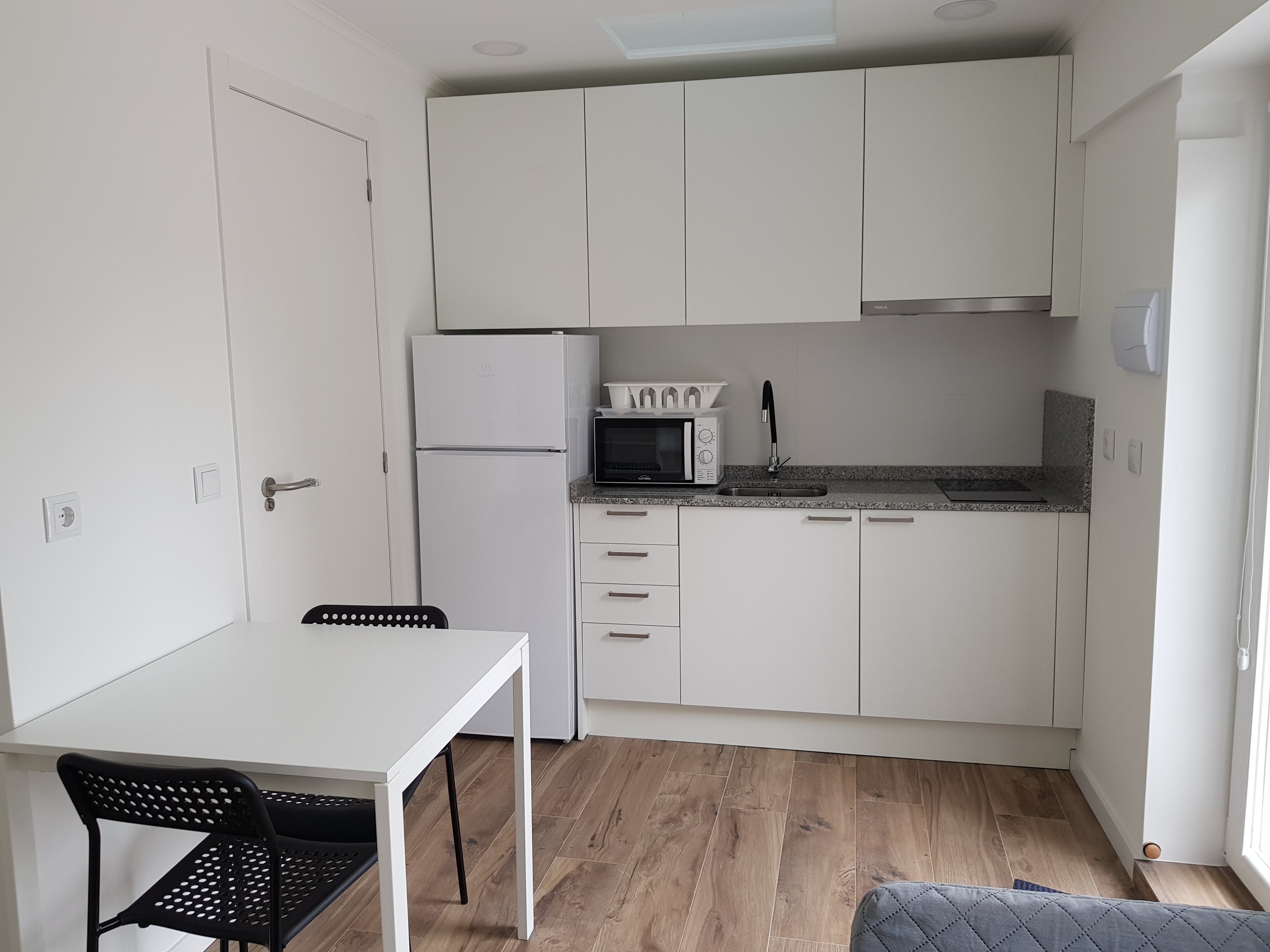 O401 - Modern Superior Studio with Terrace em Rio Tinto, porto – foto 2 de 40