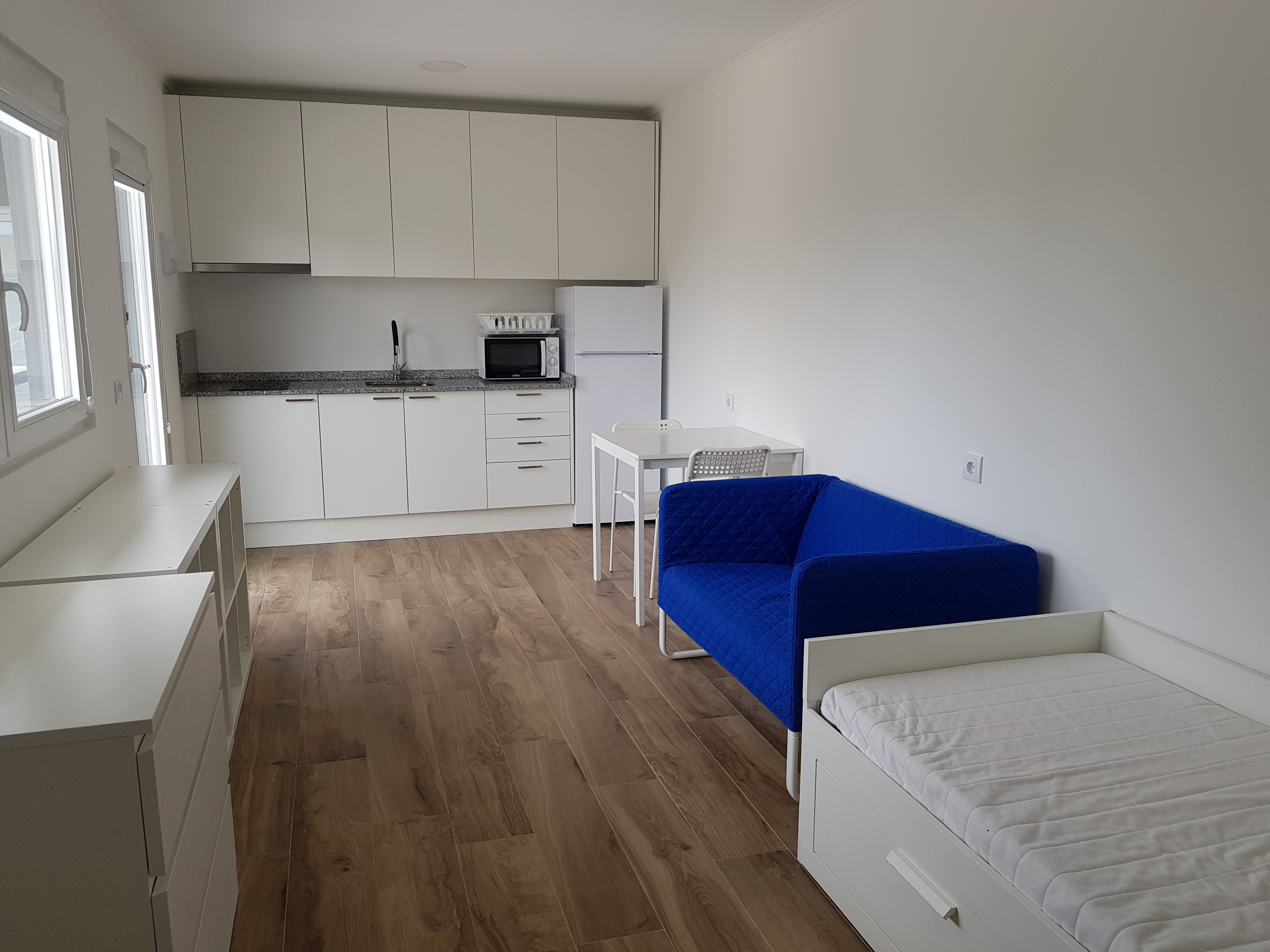O405 - Modern Superior Studio in porto – photo 1 of 20