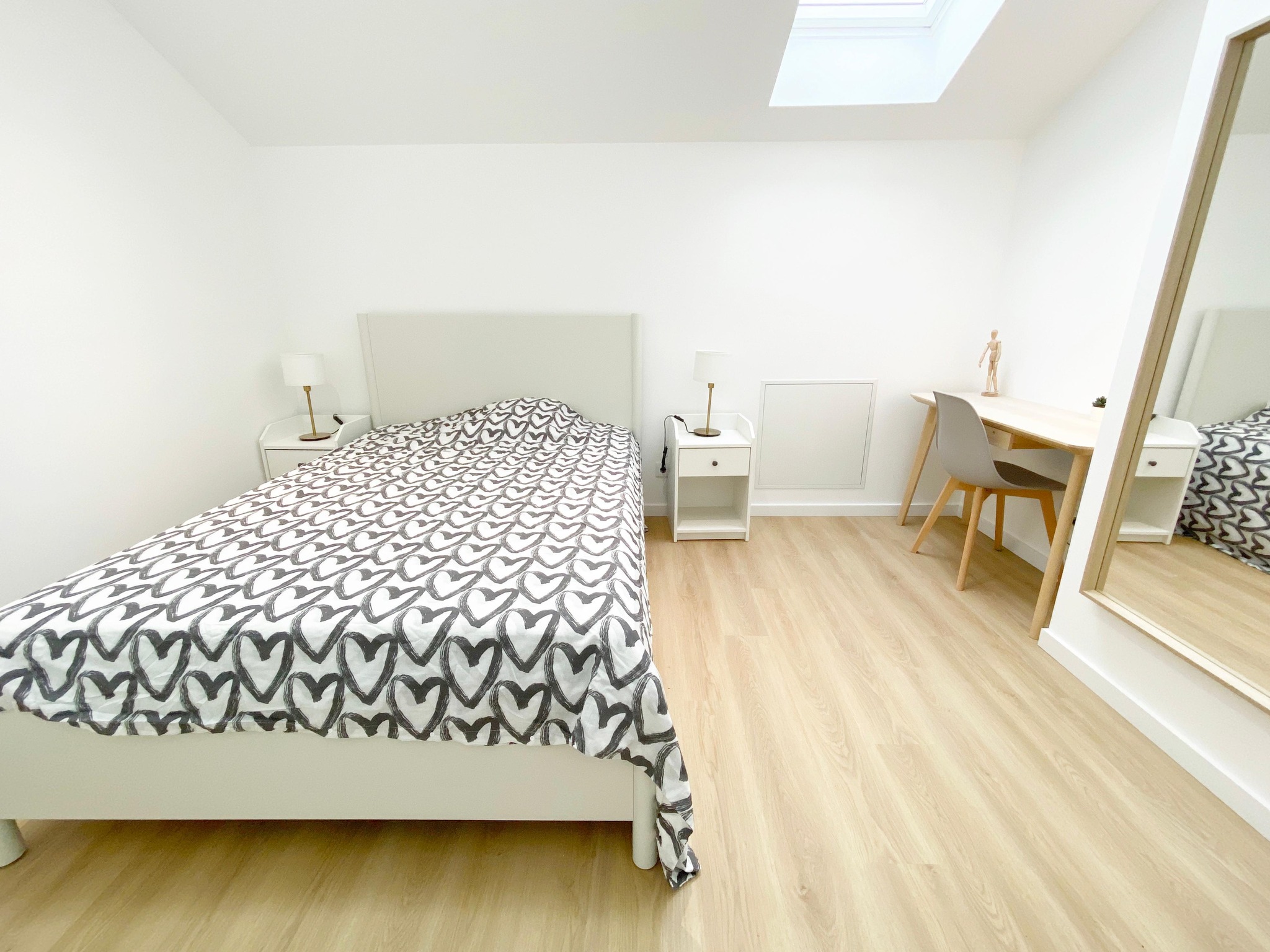 Spacious Private Double-Bed Room 1 in Arroios em São Jorge de Arroios, lisboa – foto 4 de 13