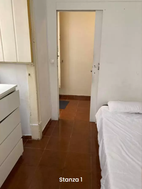 Room 1 em Encarnação, lisboa – foto 2 de 19