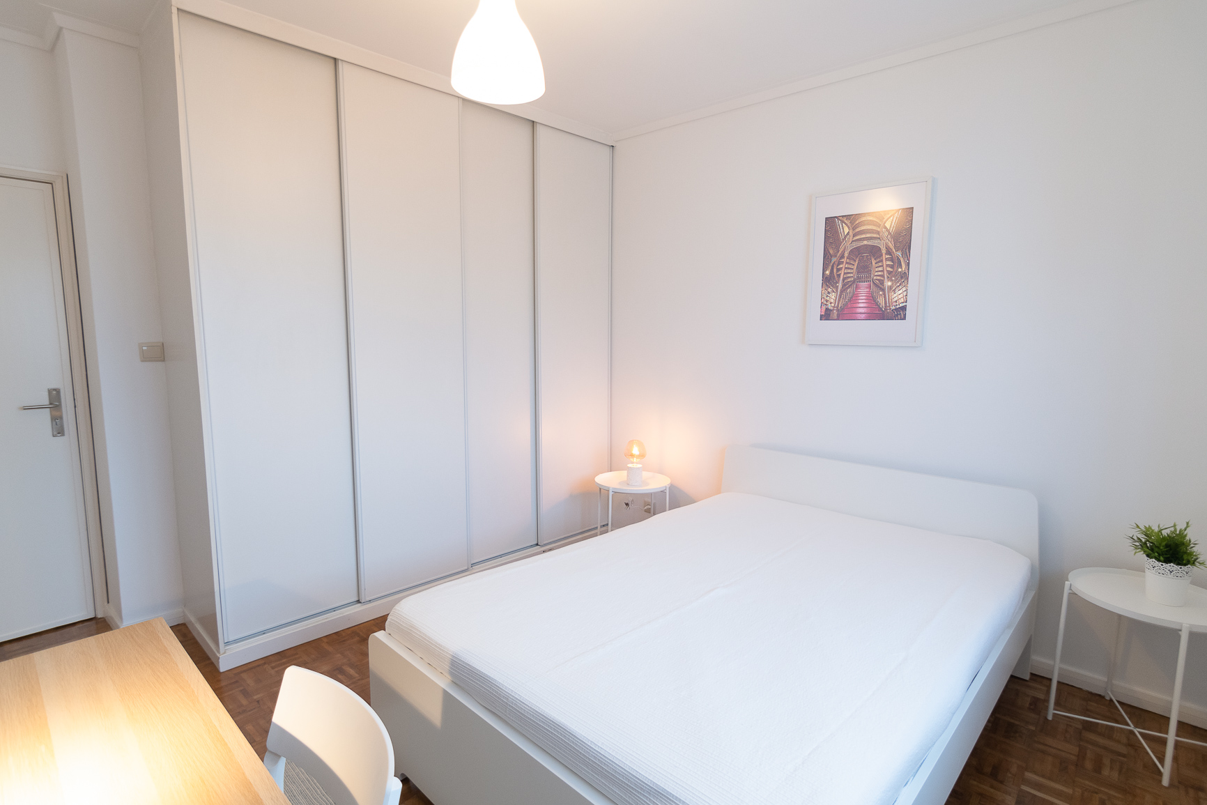 Bedroom 1 in Jardim do Morro Flat in Santa Marinha, porto – photo 3 of 12
