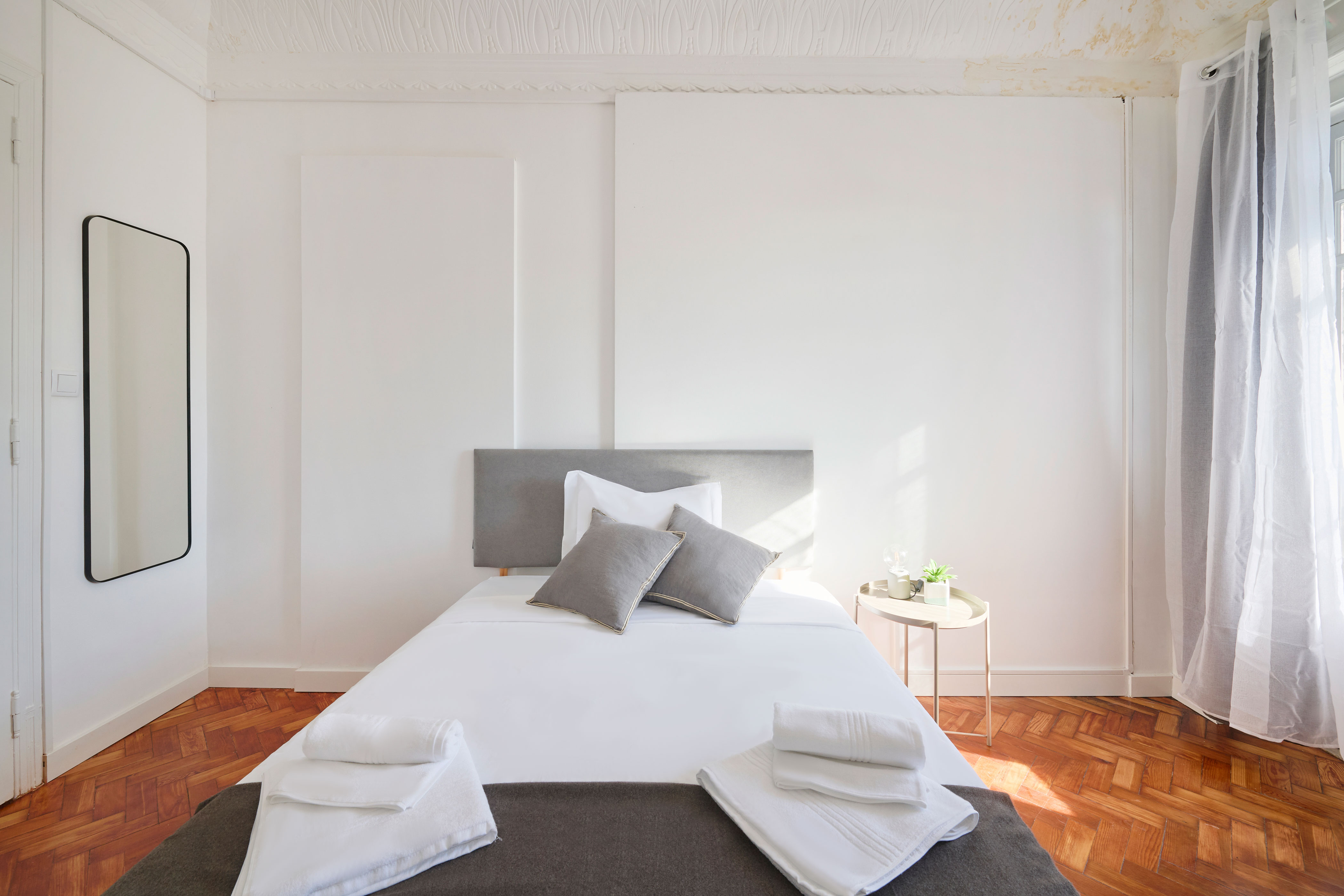 Quarto 2 in Príncipe Real, lisboa – photo 4 of 19