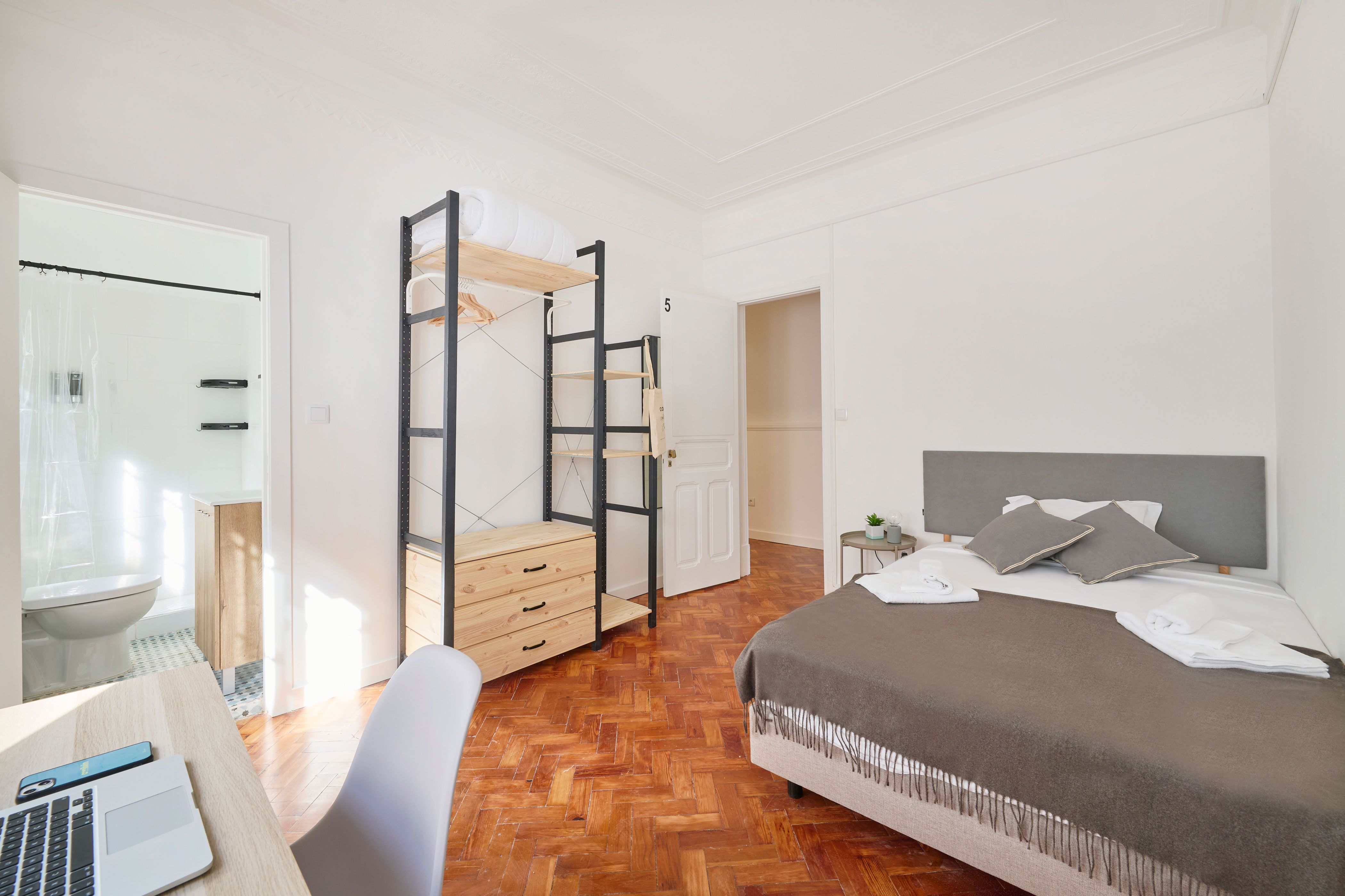 Quarto 5 in Príncipe Real, lisboa – photo 5 of 20