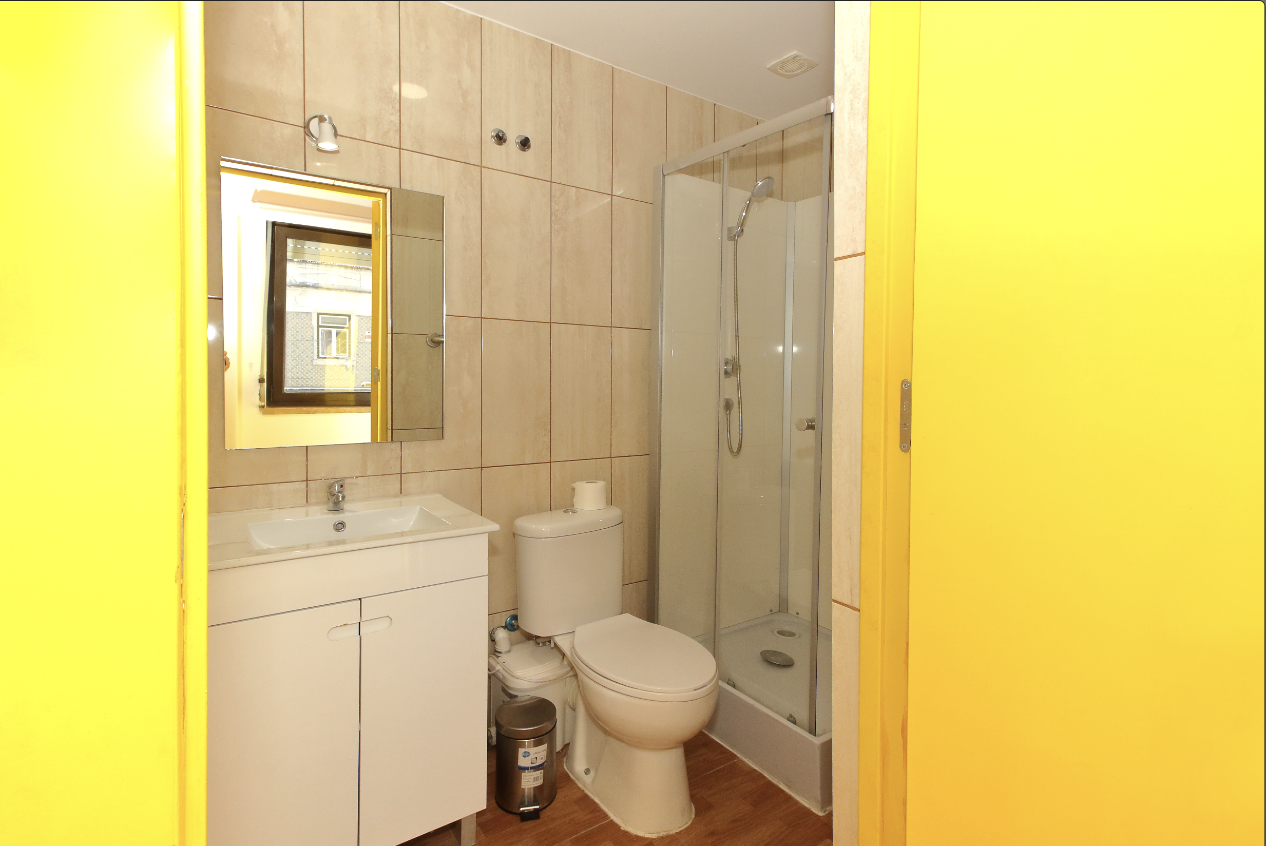 Studio Bedroom 6907 em Santo Antonio, lisboa – foto 3 de 20