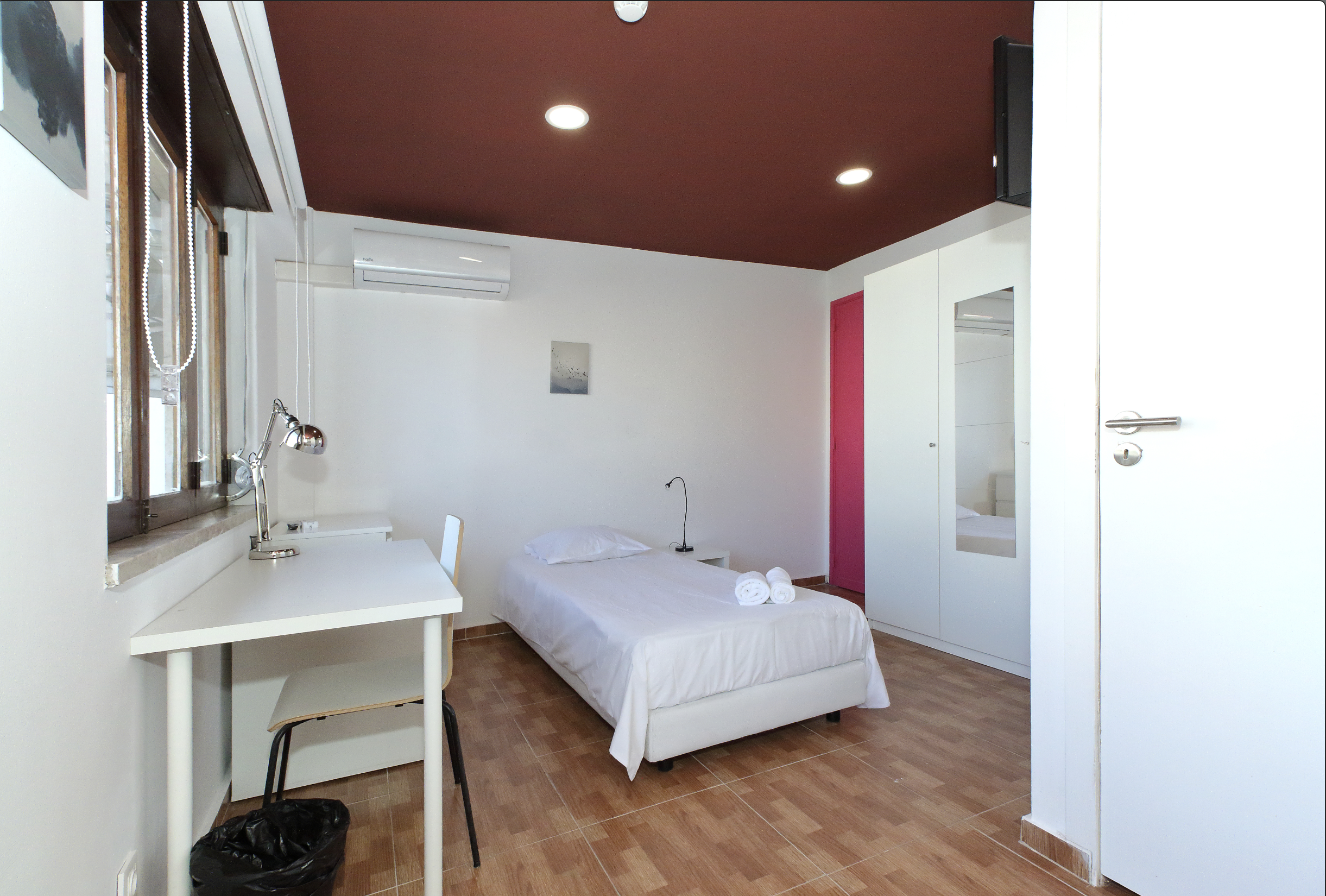 Studio Bedroom 6904 em Santo Antonio, lisboa – foto 3 de 20