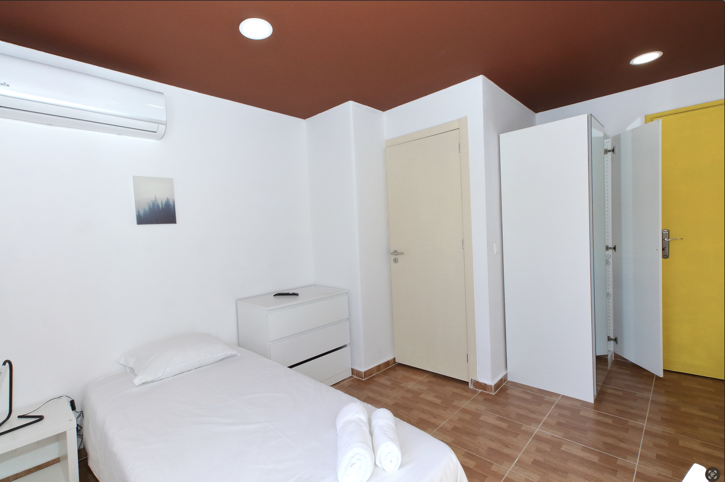 Room 6908 em Santo Antonio, lisboa – foto 5 de 18