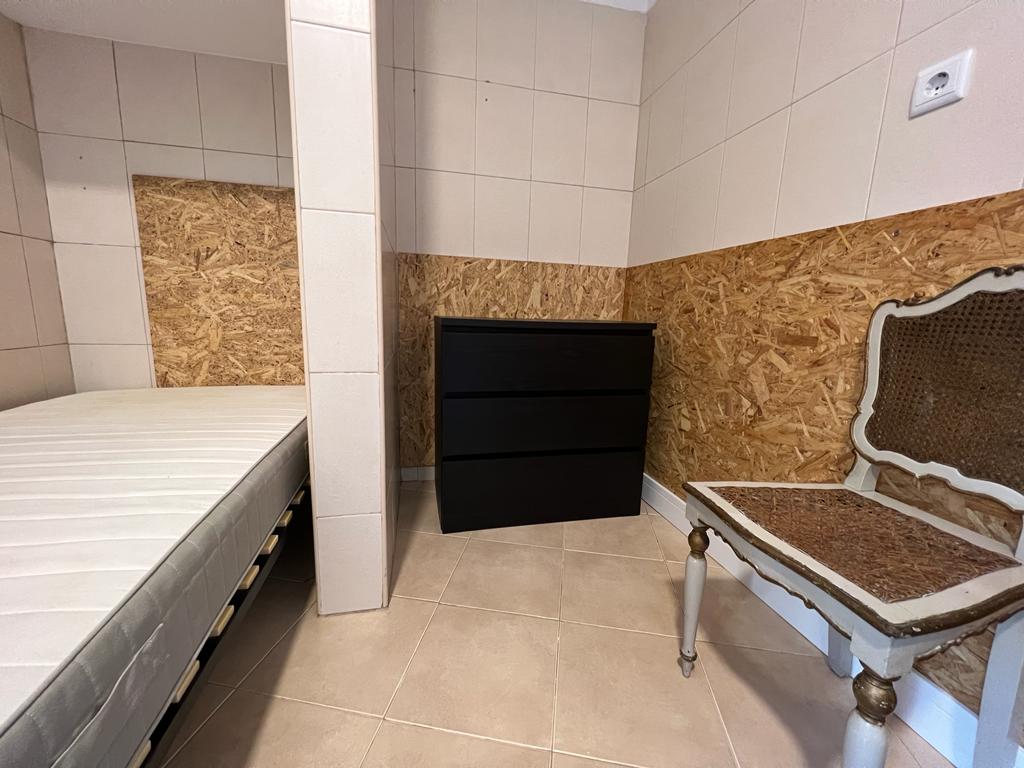 Quiet Private Room 3 & Terrace Access em Olaias, lisboa – foto 3 de 22