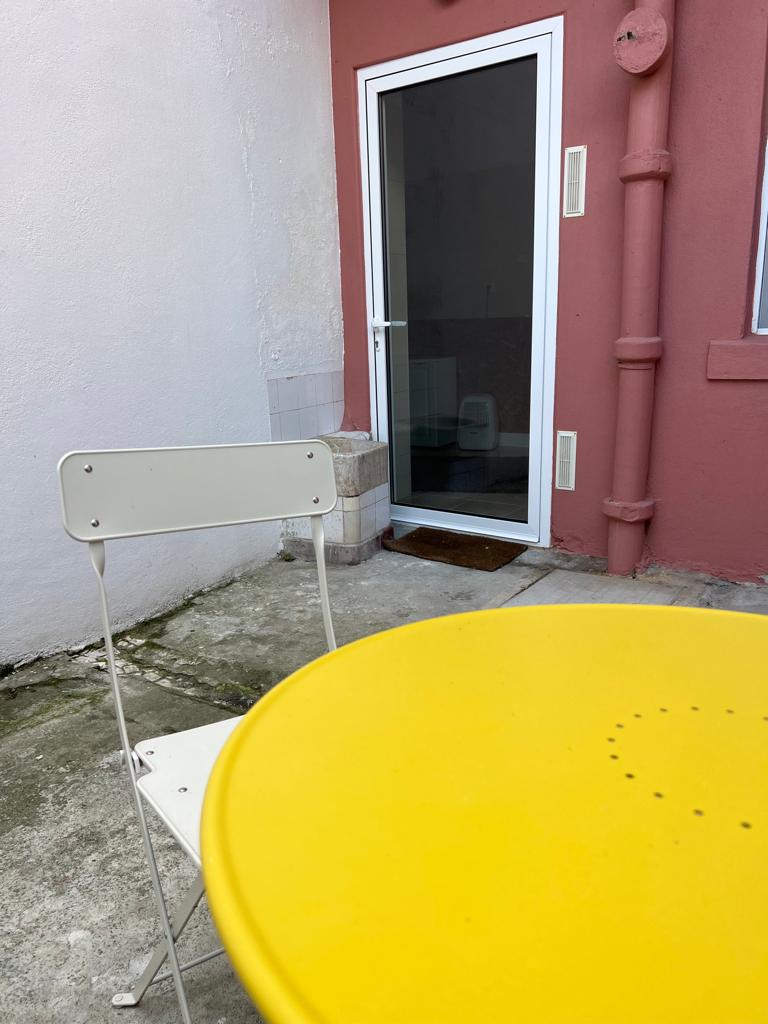 Quiet Private Room 3 & Terrace Access em Olaias, lisboa – foto 5 de 22