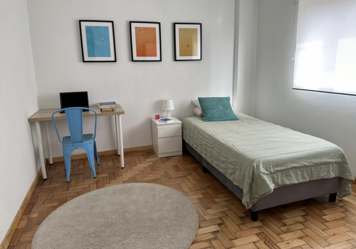 Fantastic Single Room 1 with Window & Desk em Campanhã, porto – foto 3 de 7