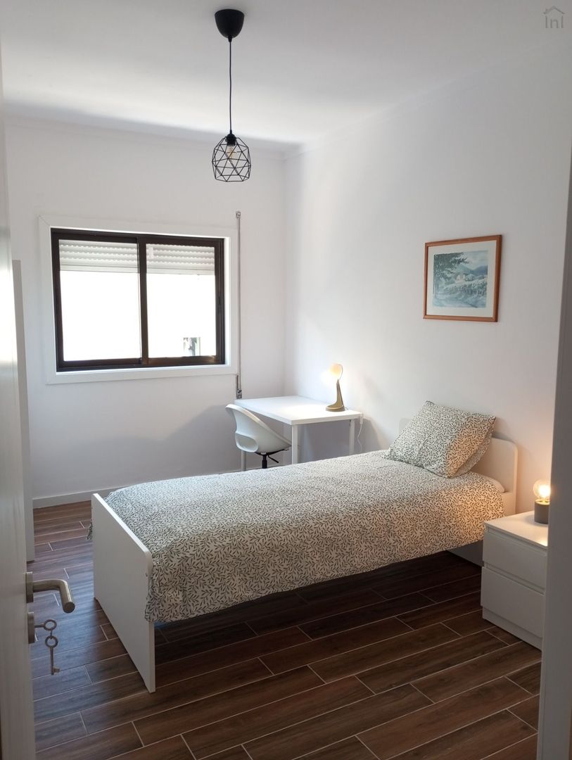 Room 5 - Quarto Verde em Bonfim, porto – foto 4 de 27
