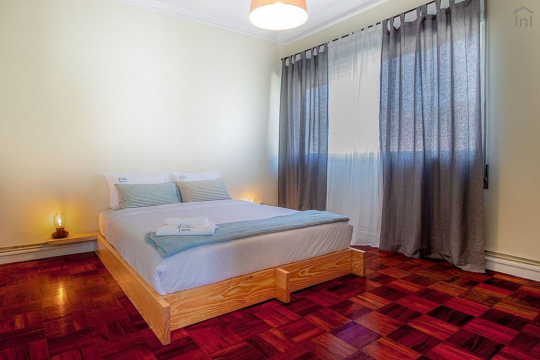 Room 2 - Quarto Hall 0 in porto – photo 1 of 3