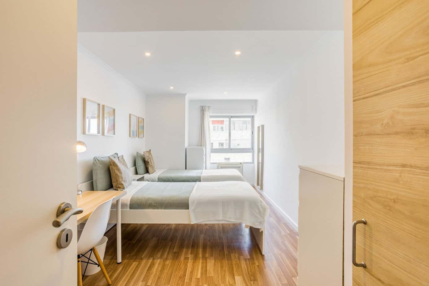 Spacious Twin Room 2 with Natural Lights em lisboa – foto 1 de 5