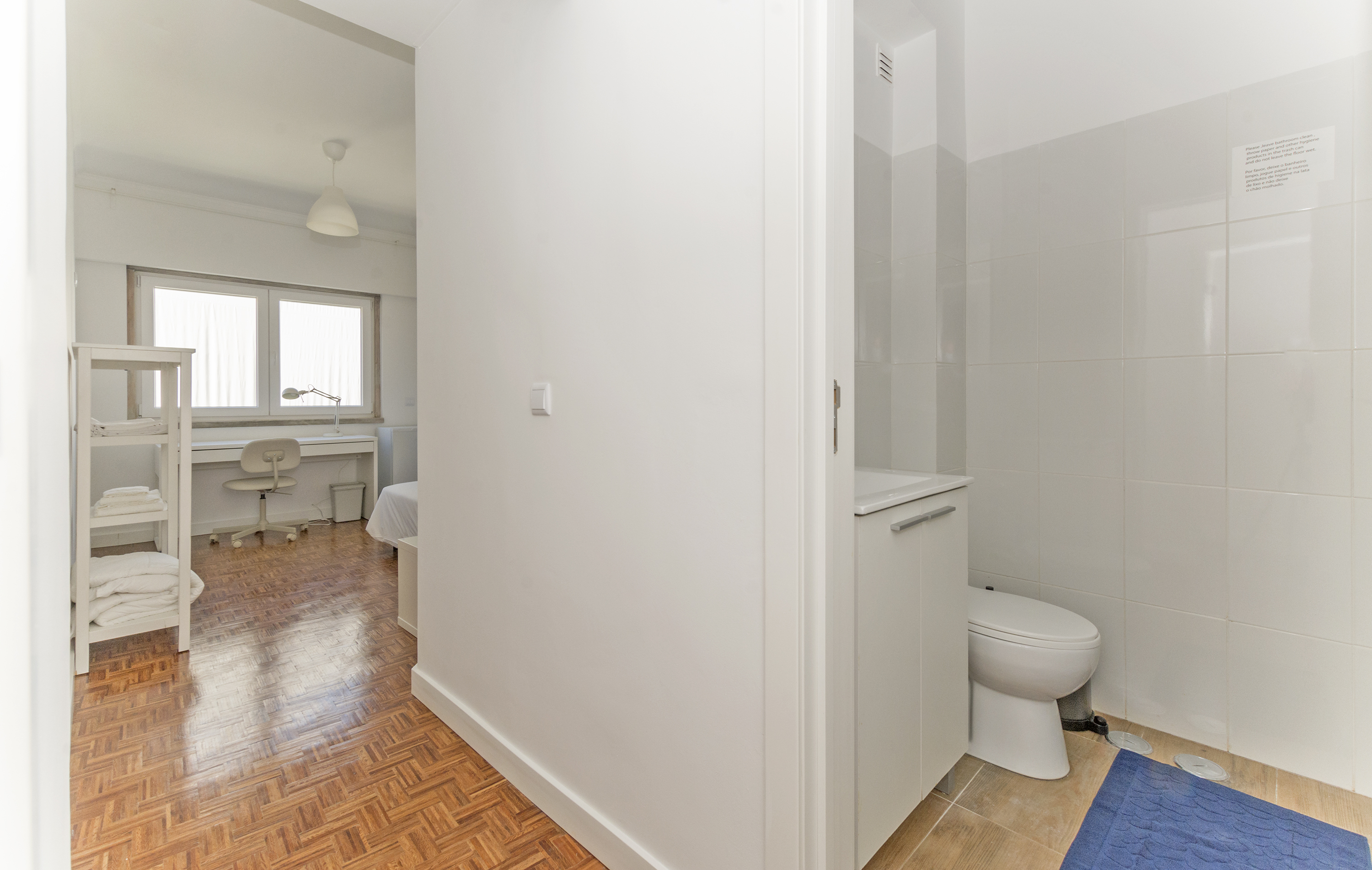 Room 9505 in Campolide, lisboa – photo 3 of 24