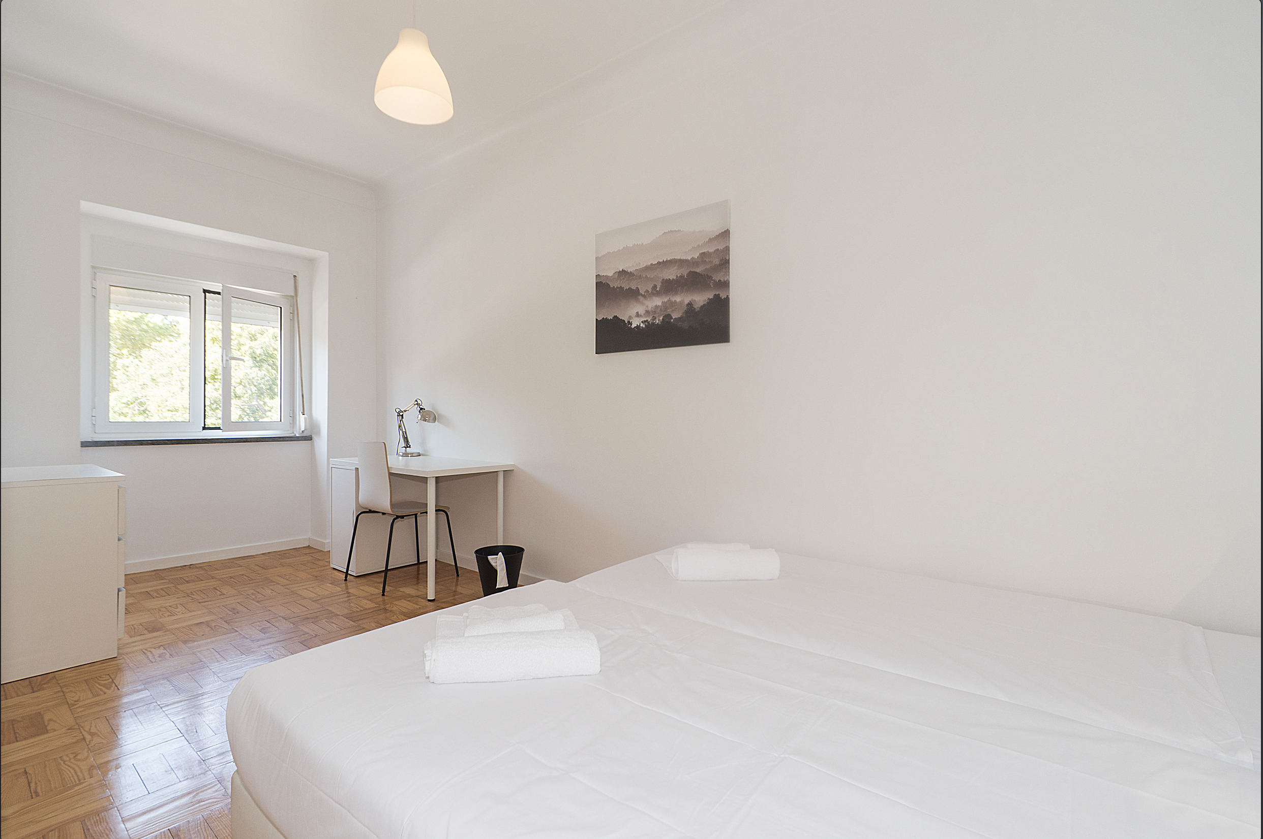 Room 2431 em Jardim Zoologico, lisboa – foto 2 de 16