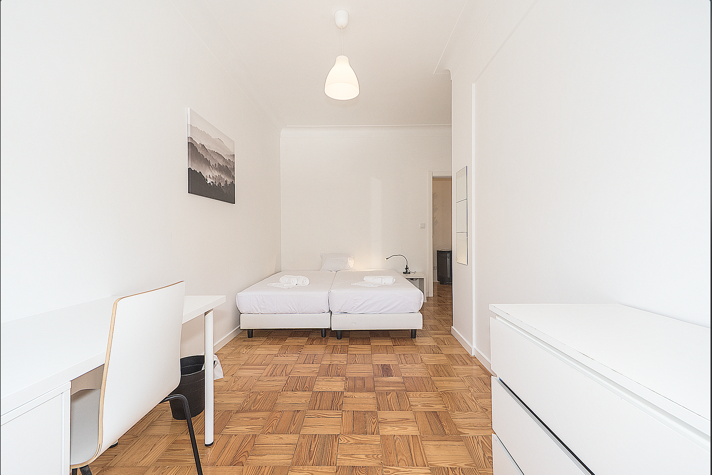 Room 2431 em Jardim Zoologico, lisboa – foto 3 de 16