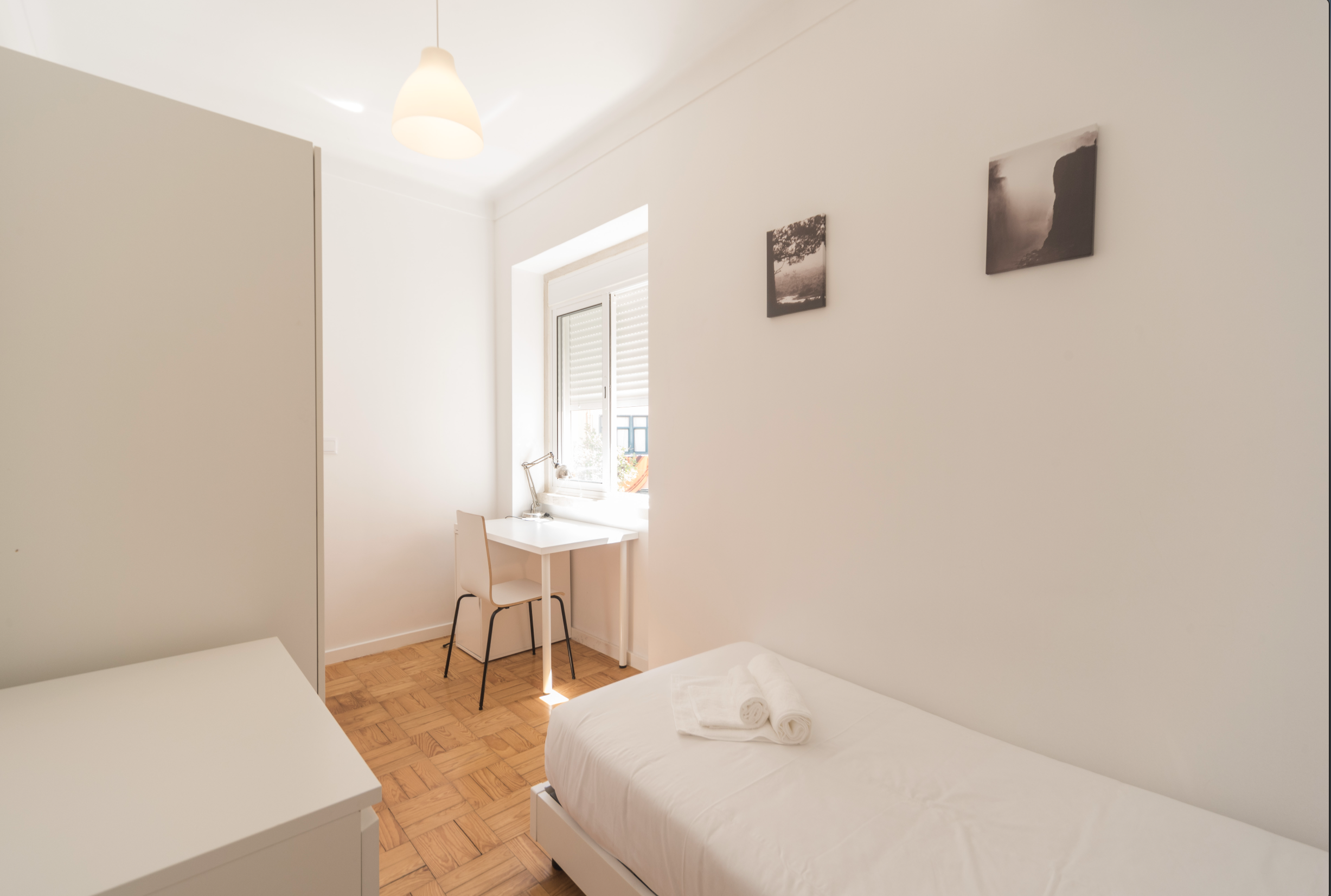 Room 2437 em Jardim Zoologico, lisboa – foto 1 de 16