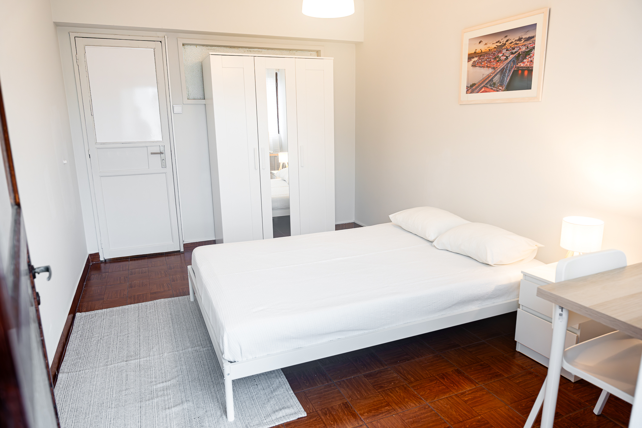 Bedroom 2 in Serra do Pilar Flat in Santa Marinha, porto – photo 2 of 16
