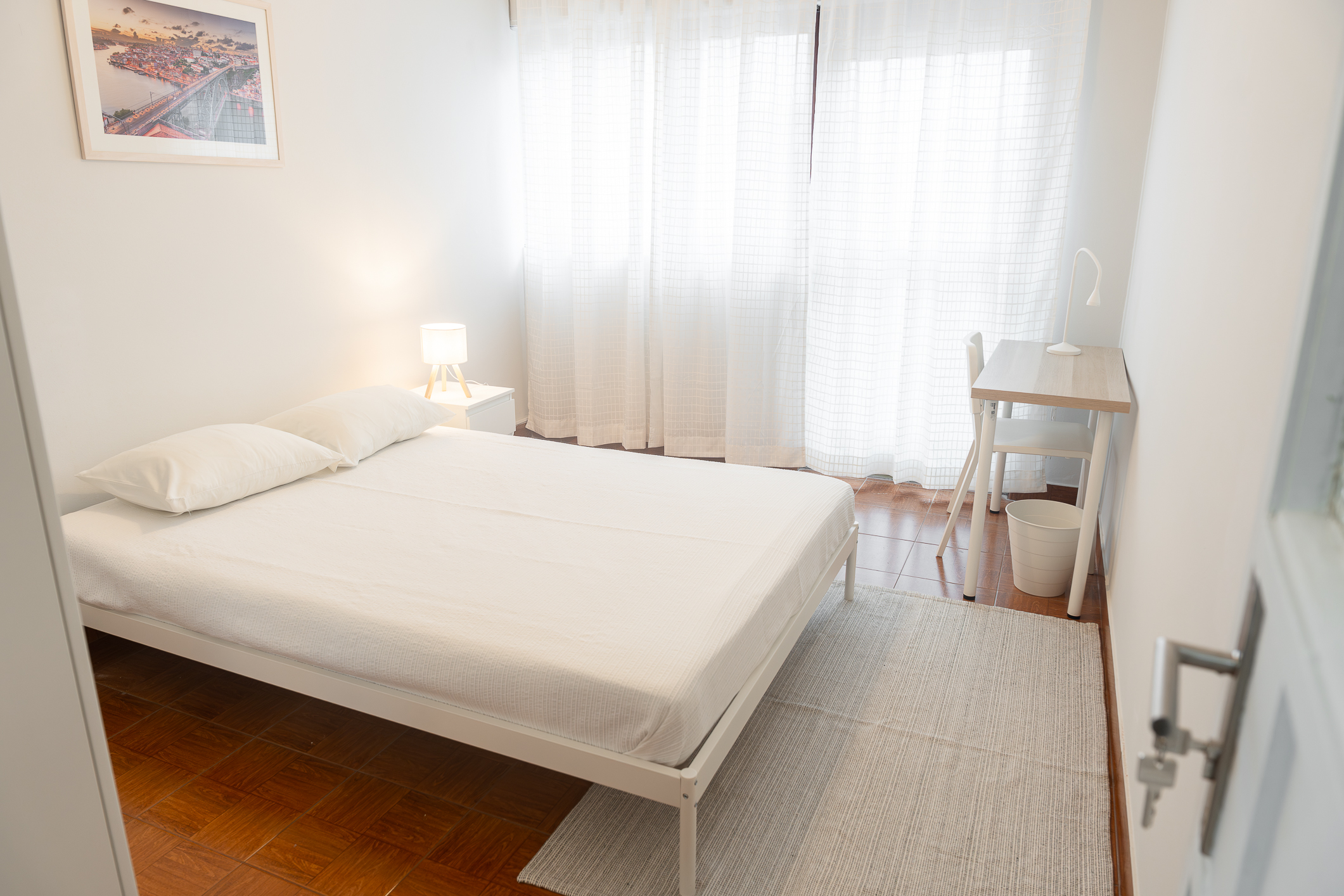 Bedroom 2 in Serra do Pilar Flat in porto – photo 1 of 4
