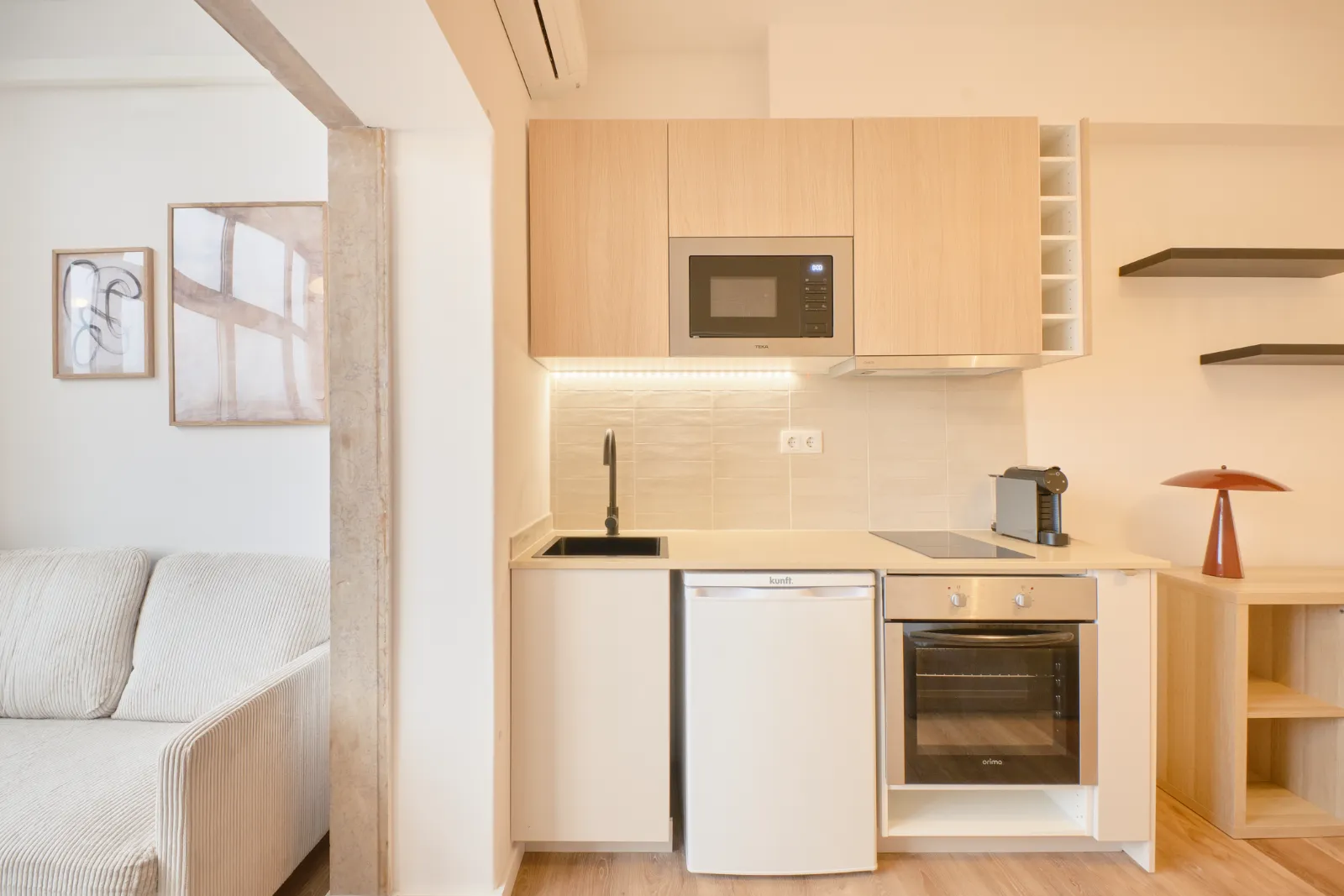 Room 2 - Studio Double Bedroom em Campolide, Lisbon – foto 5 de 31