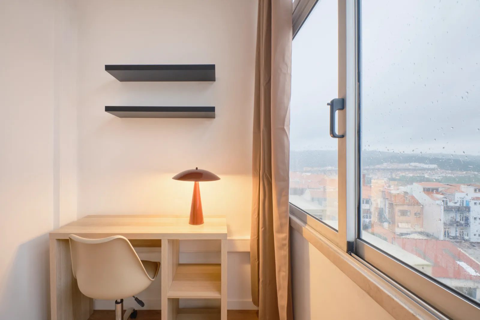 Room 9 - Studio Double Bedroom em lisboa – foto 1 de 9