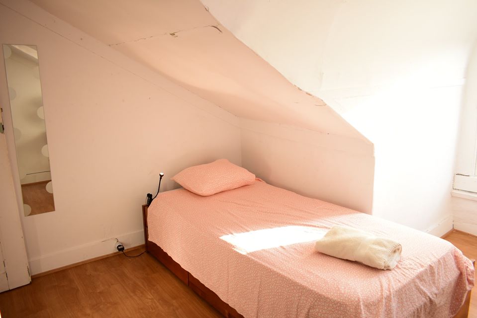 Comfort Single Room 2 – Elegant & Furnished em São Jorge de Arroios, lisboa – foto 2 de 18