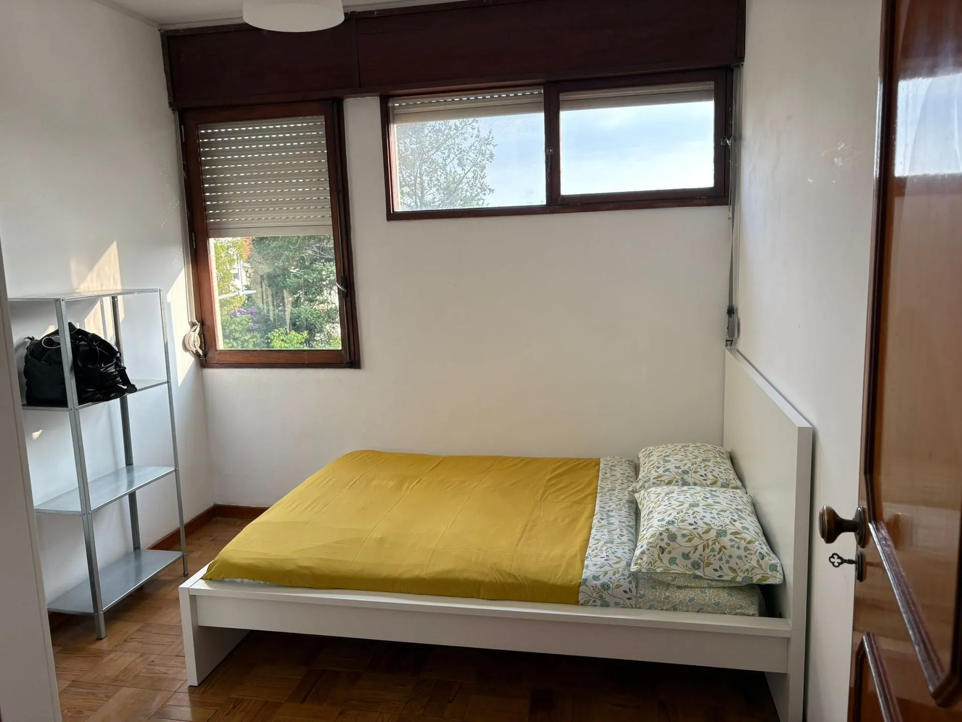 Room 1 in Ramalde, porto – photo 1 of 9