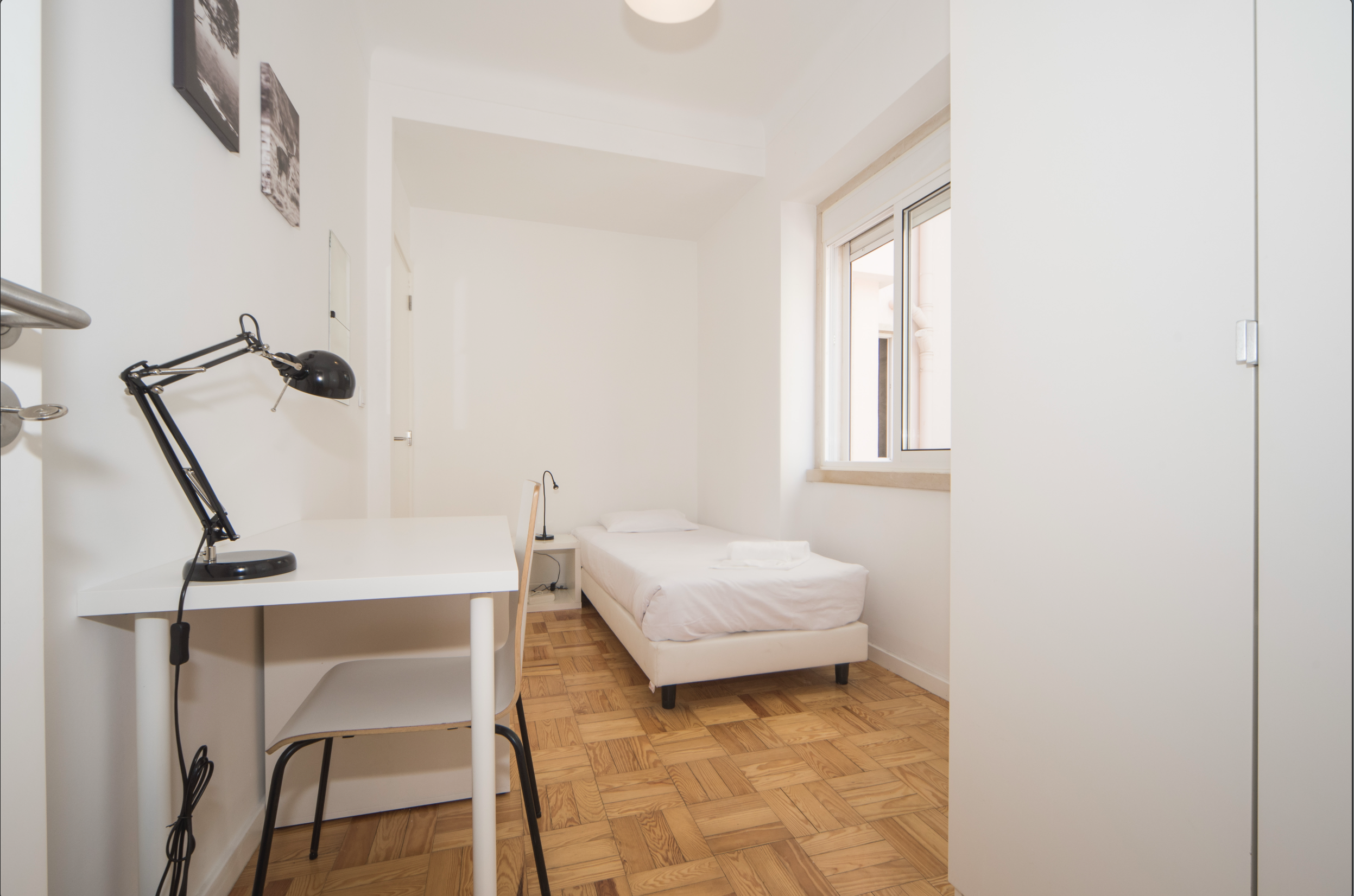 Room 2428 em Jardim Zoologico, lisboa – foto 2 de 15