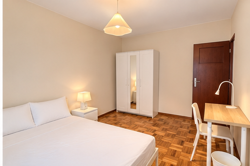 Bedroom 4 in Gaia Flat in Mafamude, Vila Nova de Gaia – photo 3 of 20