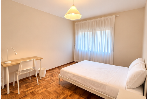 Bedroom 4 in Gaia Flat in Mafamude, Vila Nova de Gaia – photo 2 of 20