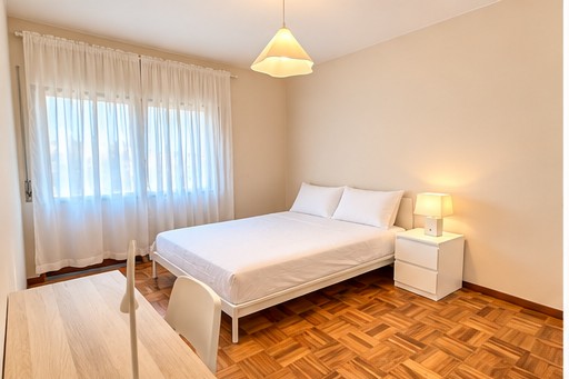 Bedroom 4 in Gaia Flat em vila-nova-de-gaia – foto 1 de 4