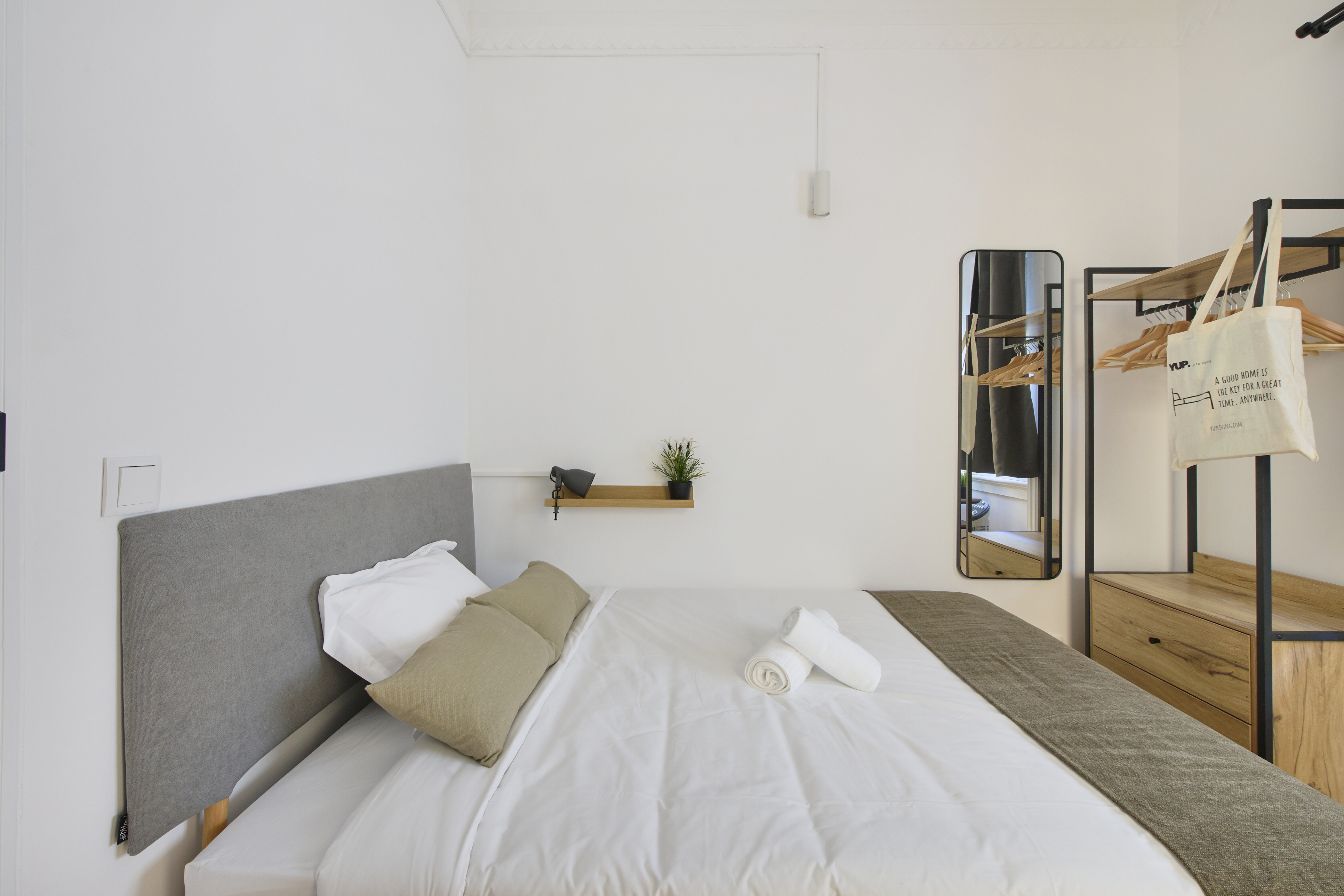 Quarto 5 in lisboa – photo 1 of 12